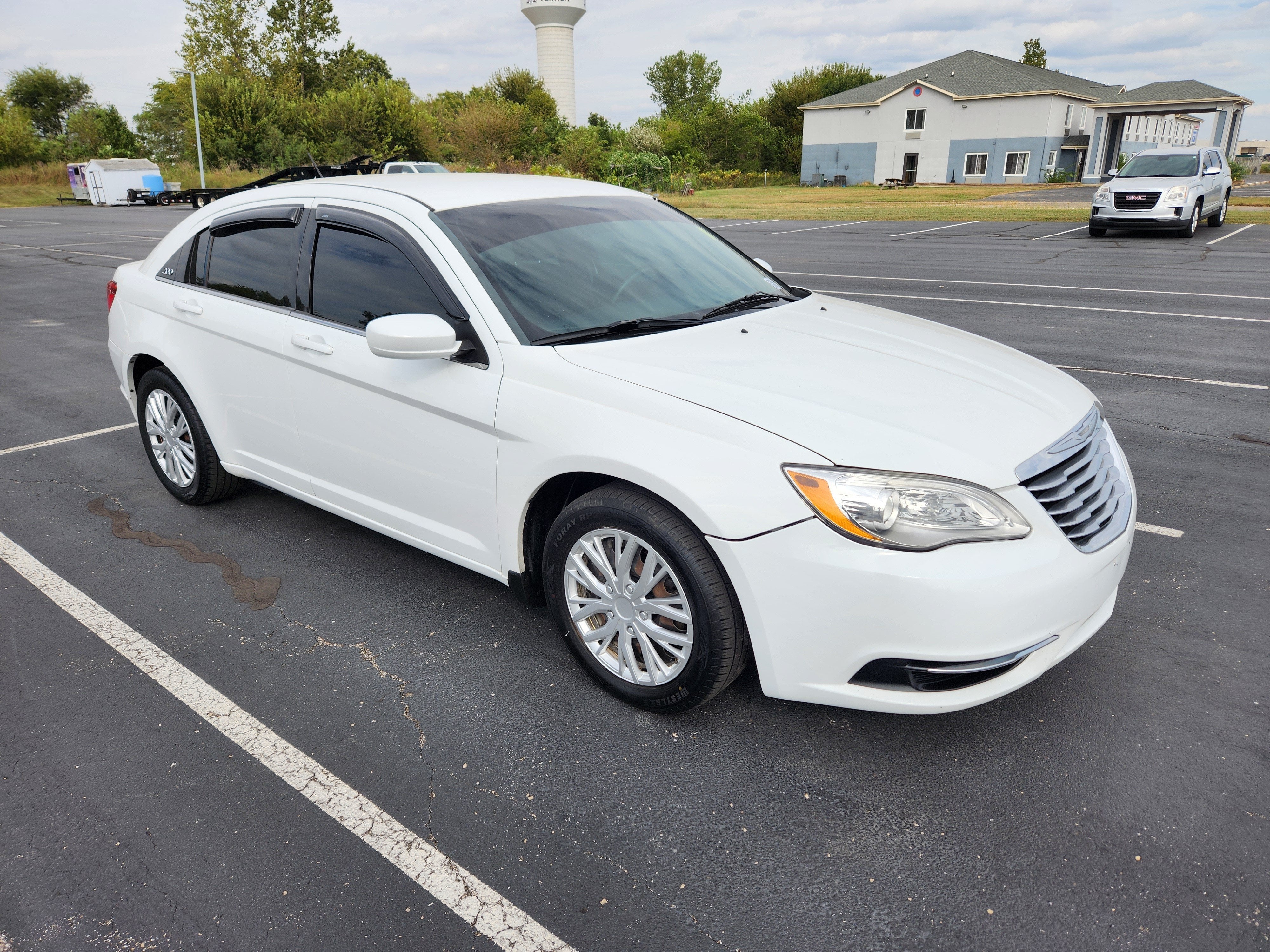 2014 Chrysler 200 LX