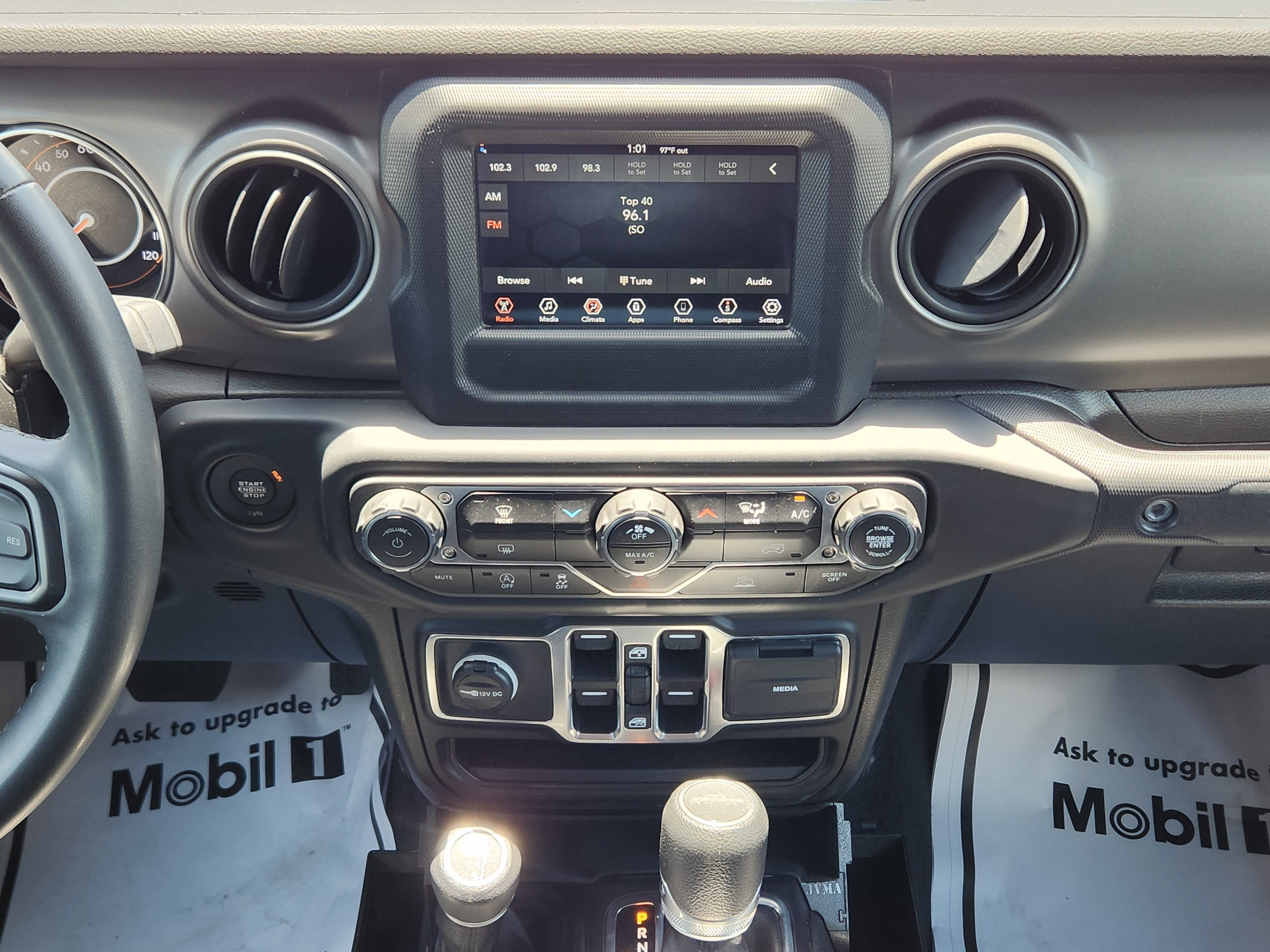 2023 Jeep Gladiator Sport S