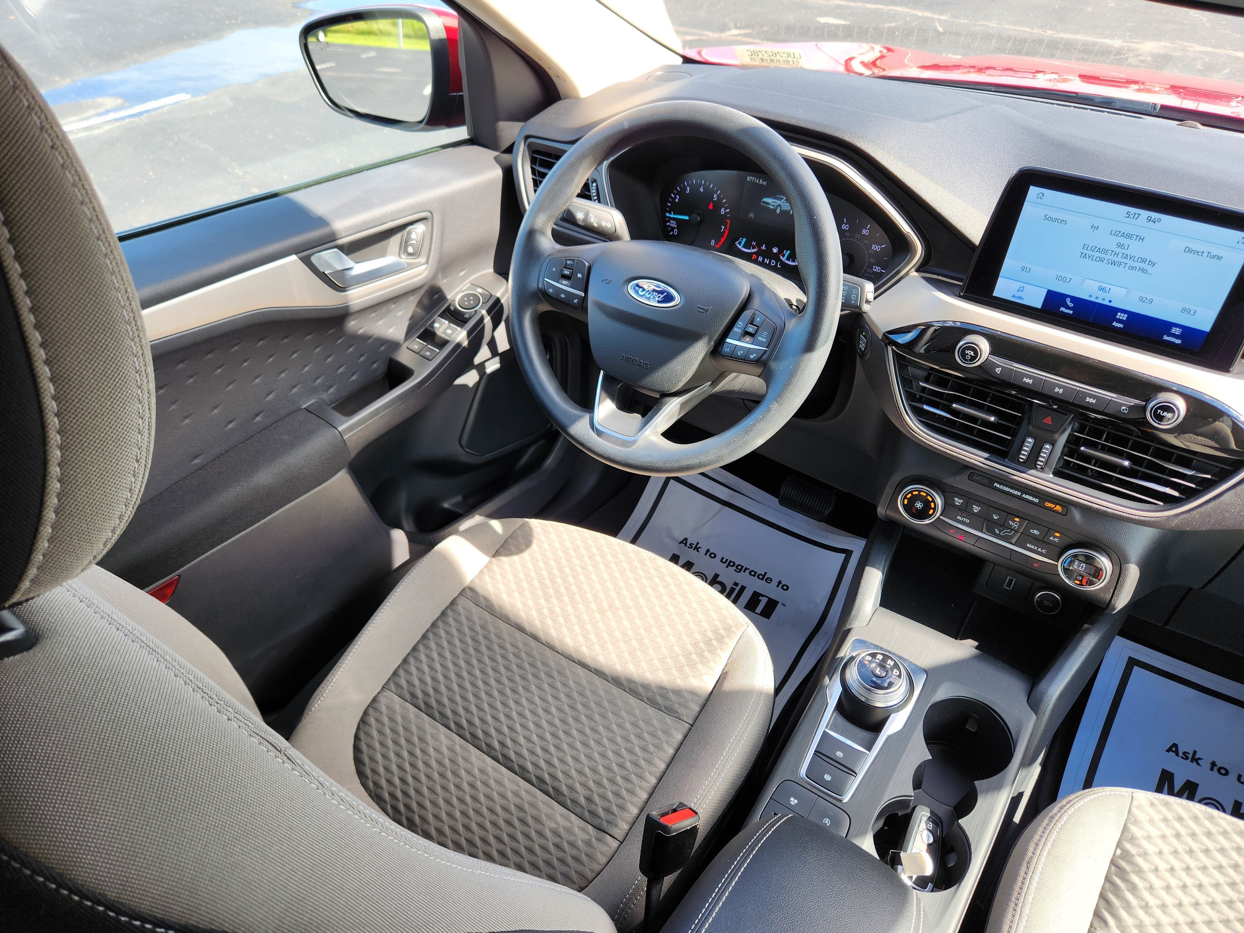 2020 Ford Escape SE