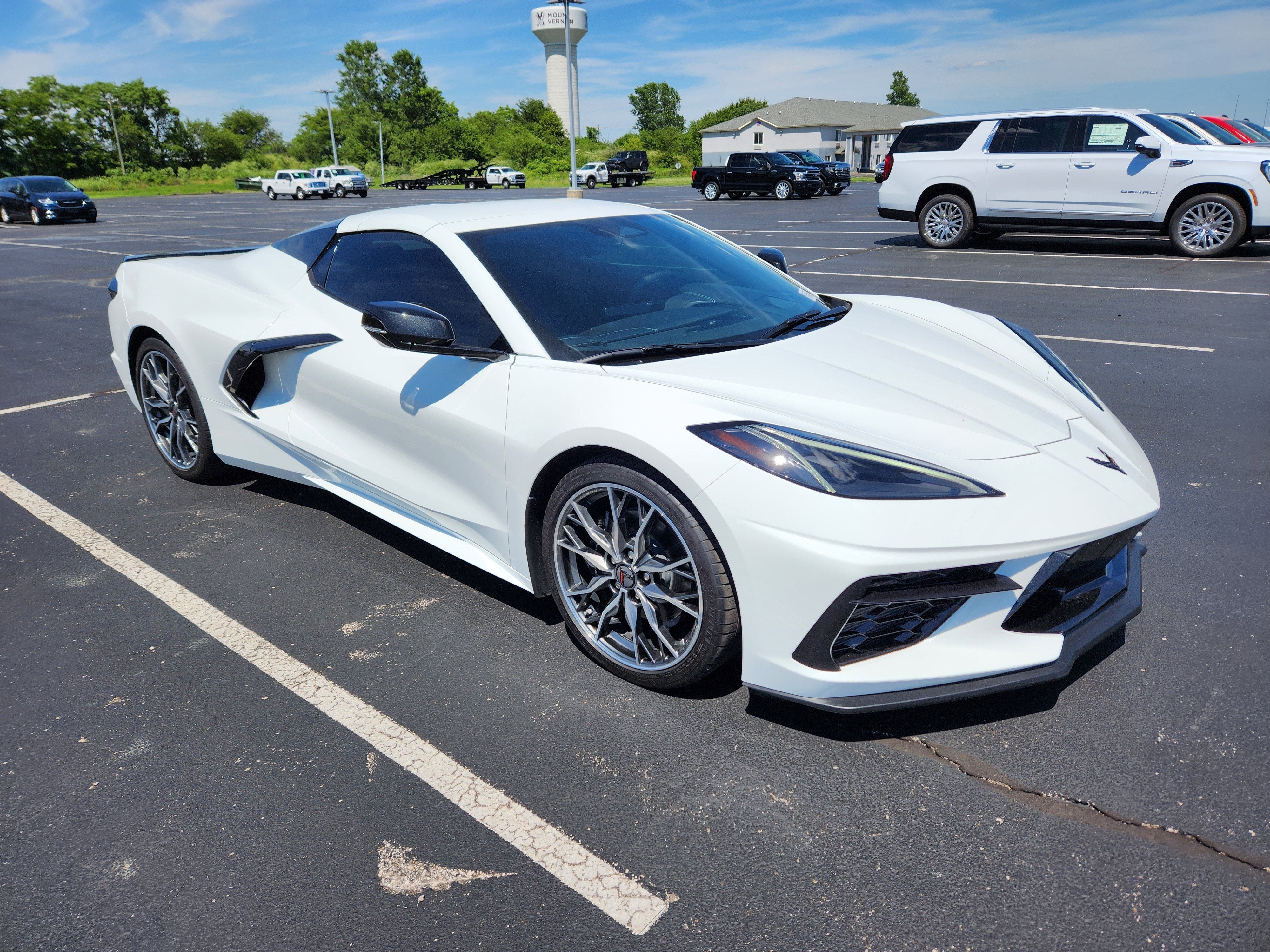 2024 Chevrolet Corvette 2LT
