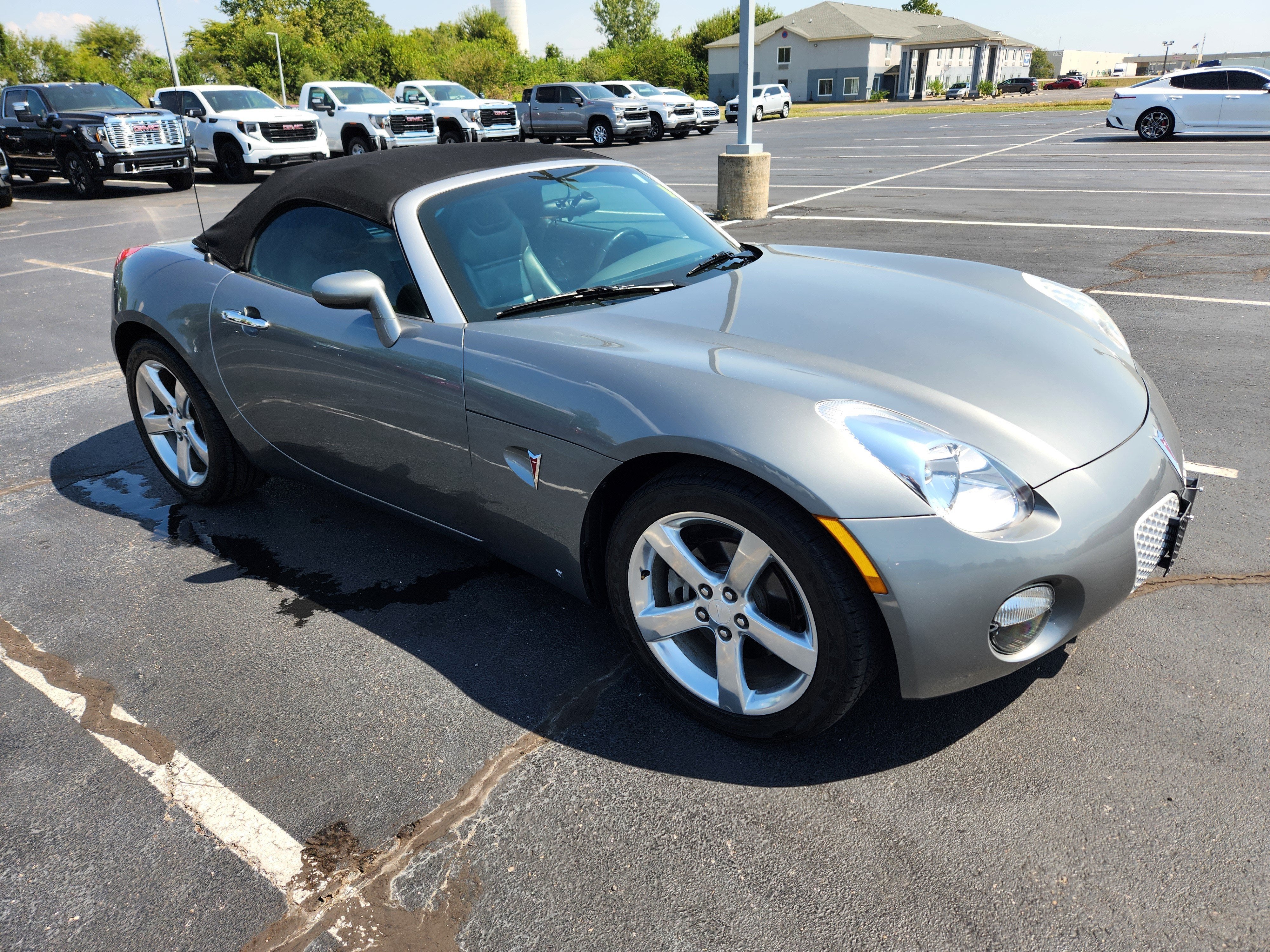 2007 Pontiac Solstice 2dr Convertible