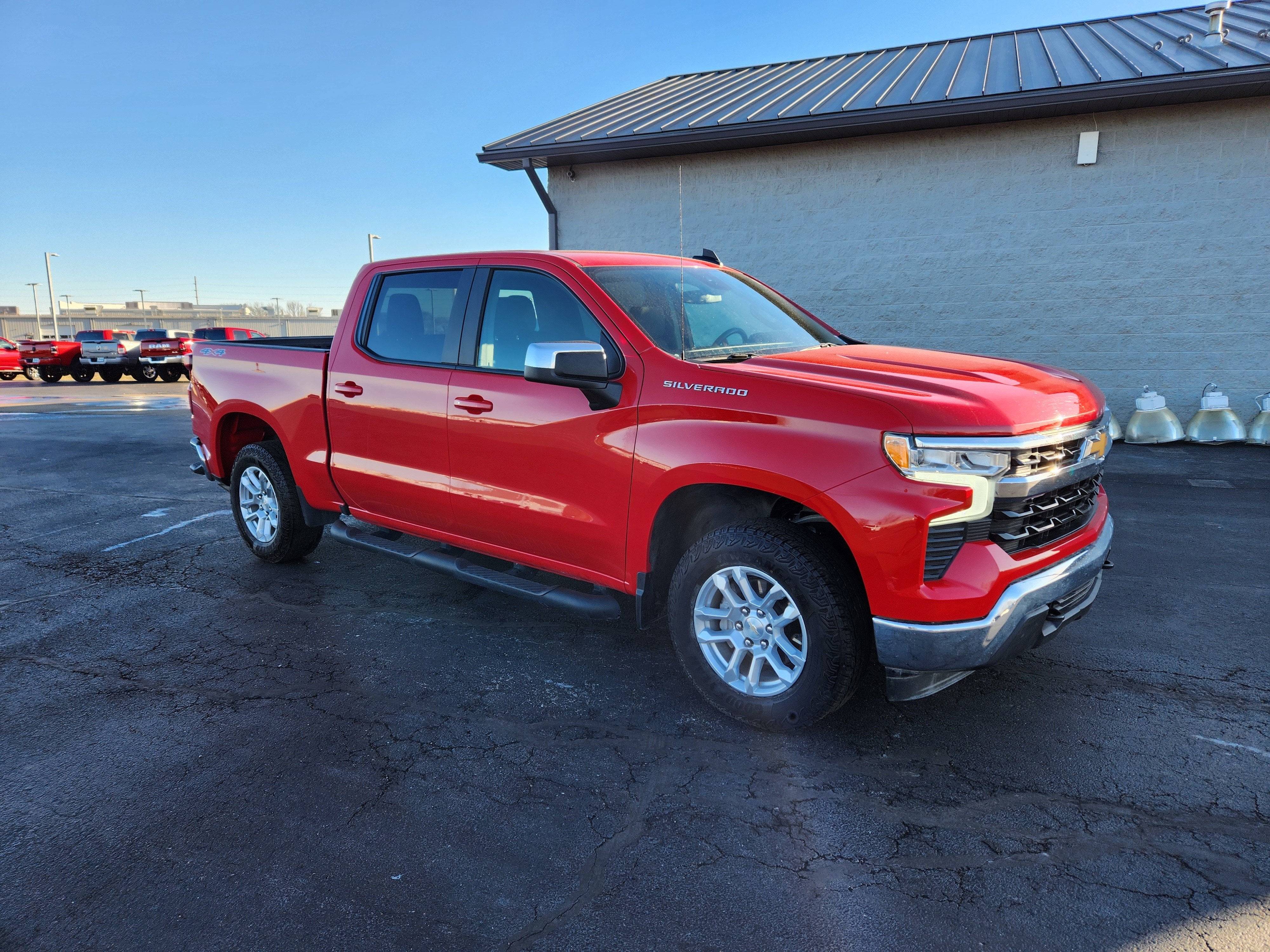 2024 Chevrolet Silverado 1500 LT