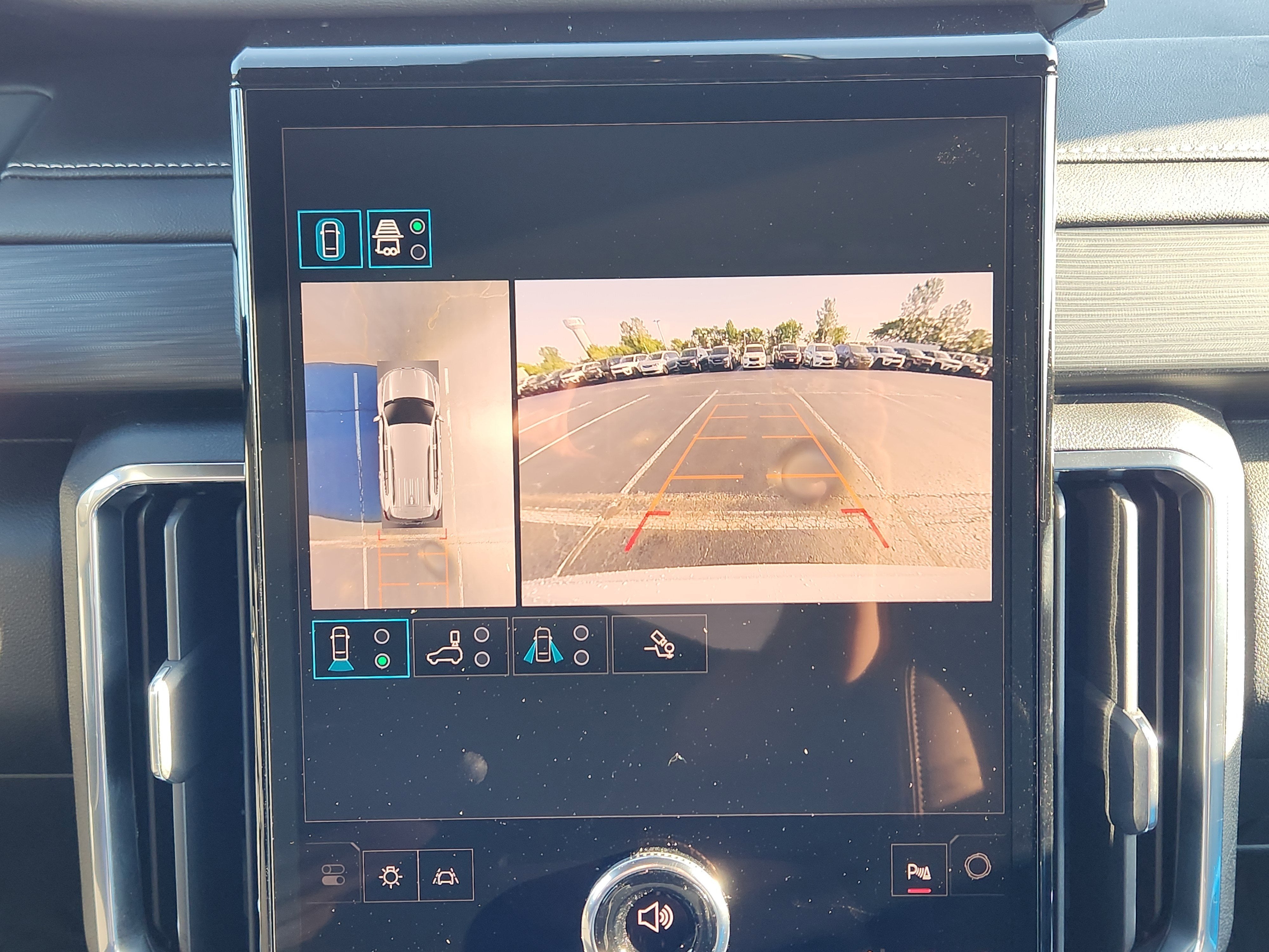 2026 GMC Acadia FWD Elevation