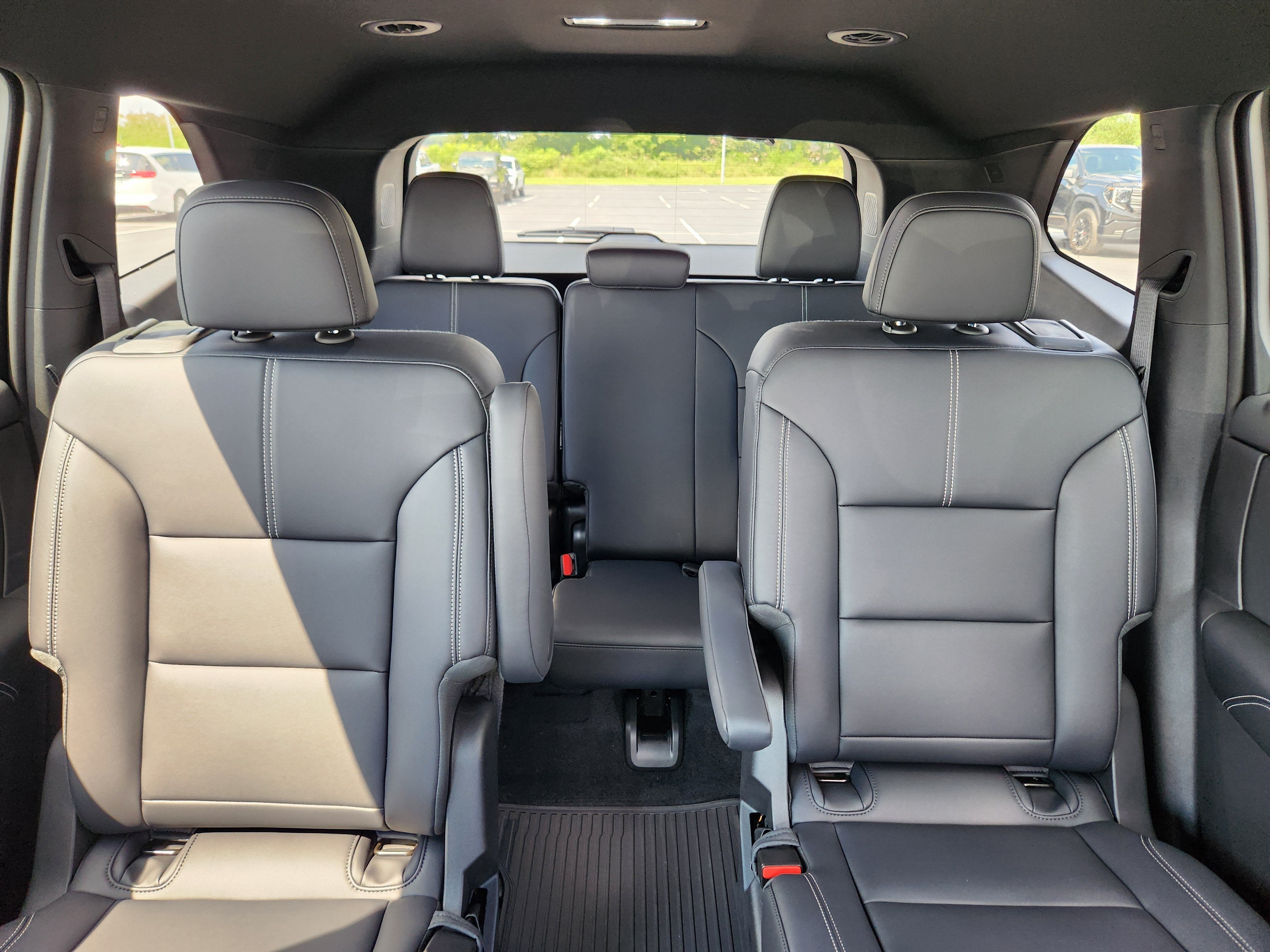 2027 GMC Acadia FWD Elevation