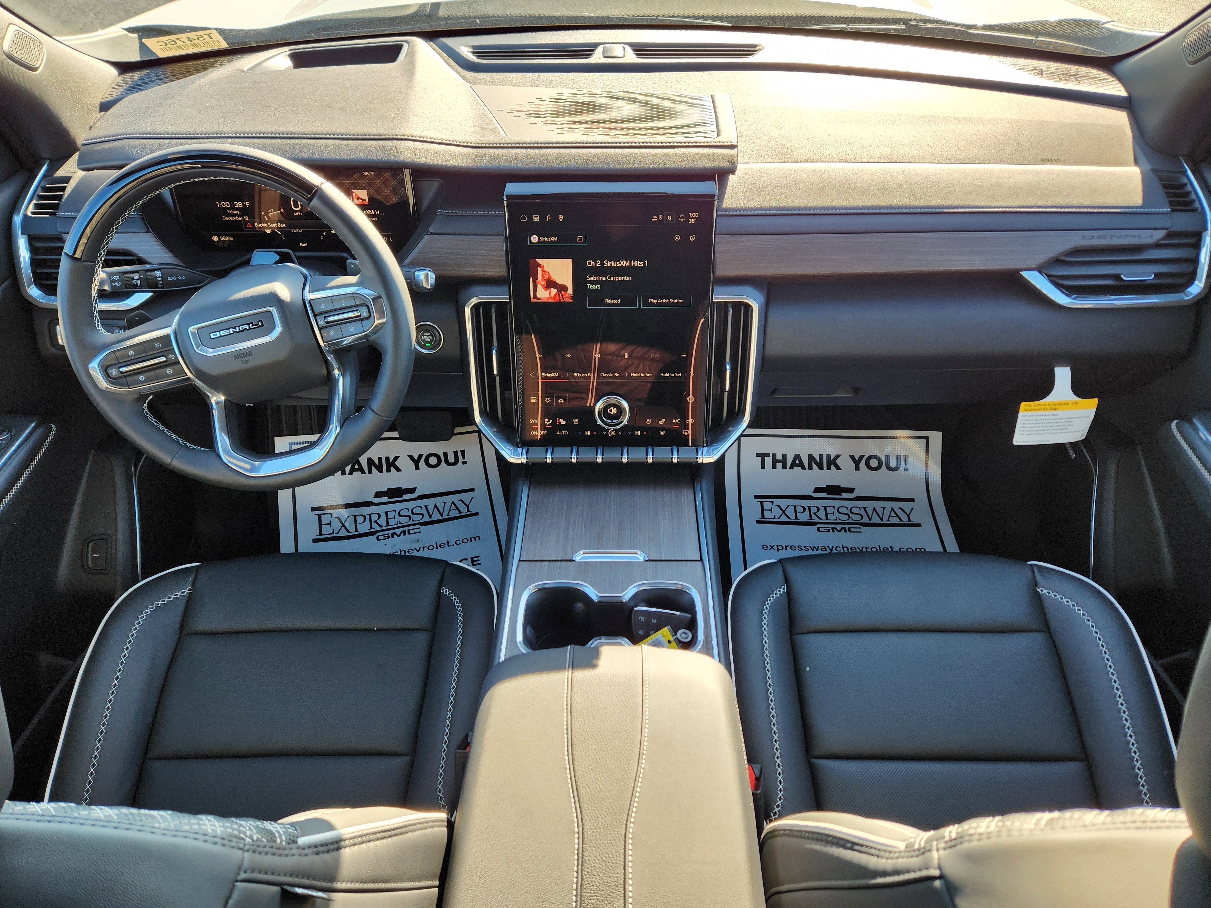 2026 GMC Acadia FWD Denali