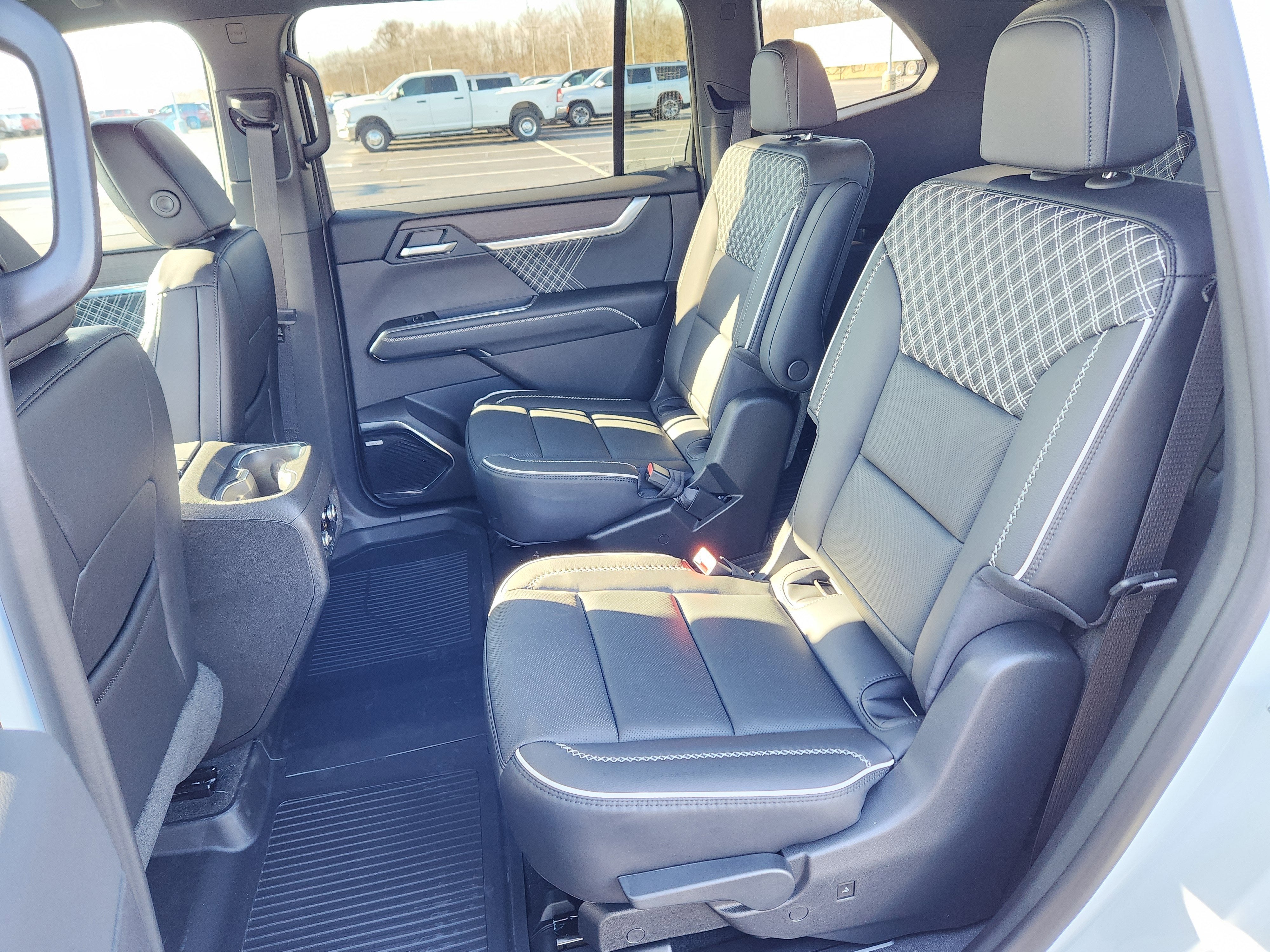 2026 GMC Acadia FWD Denali