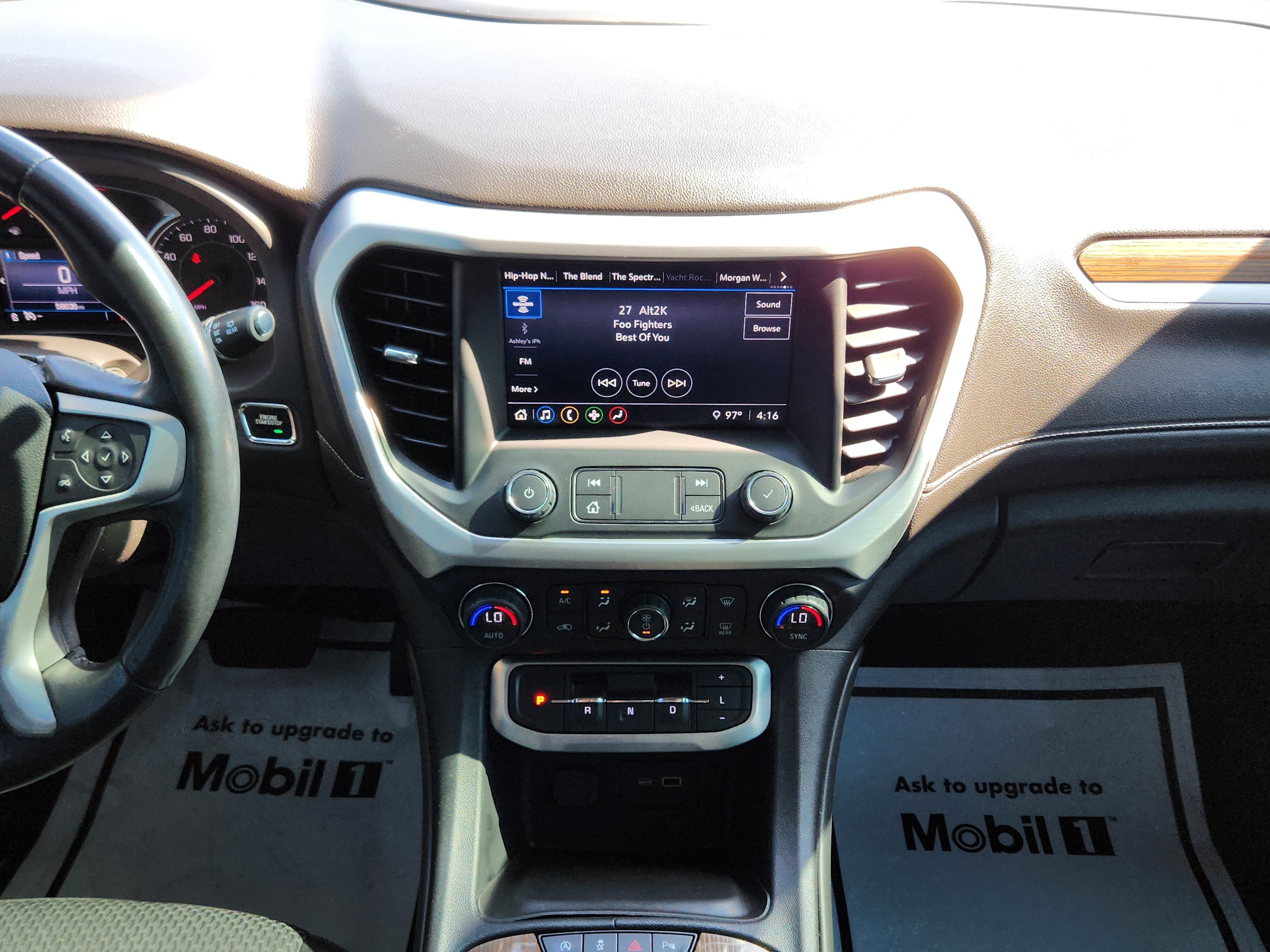 2020 GMC Acadia SLE