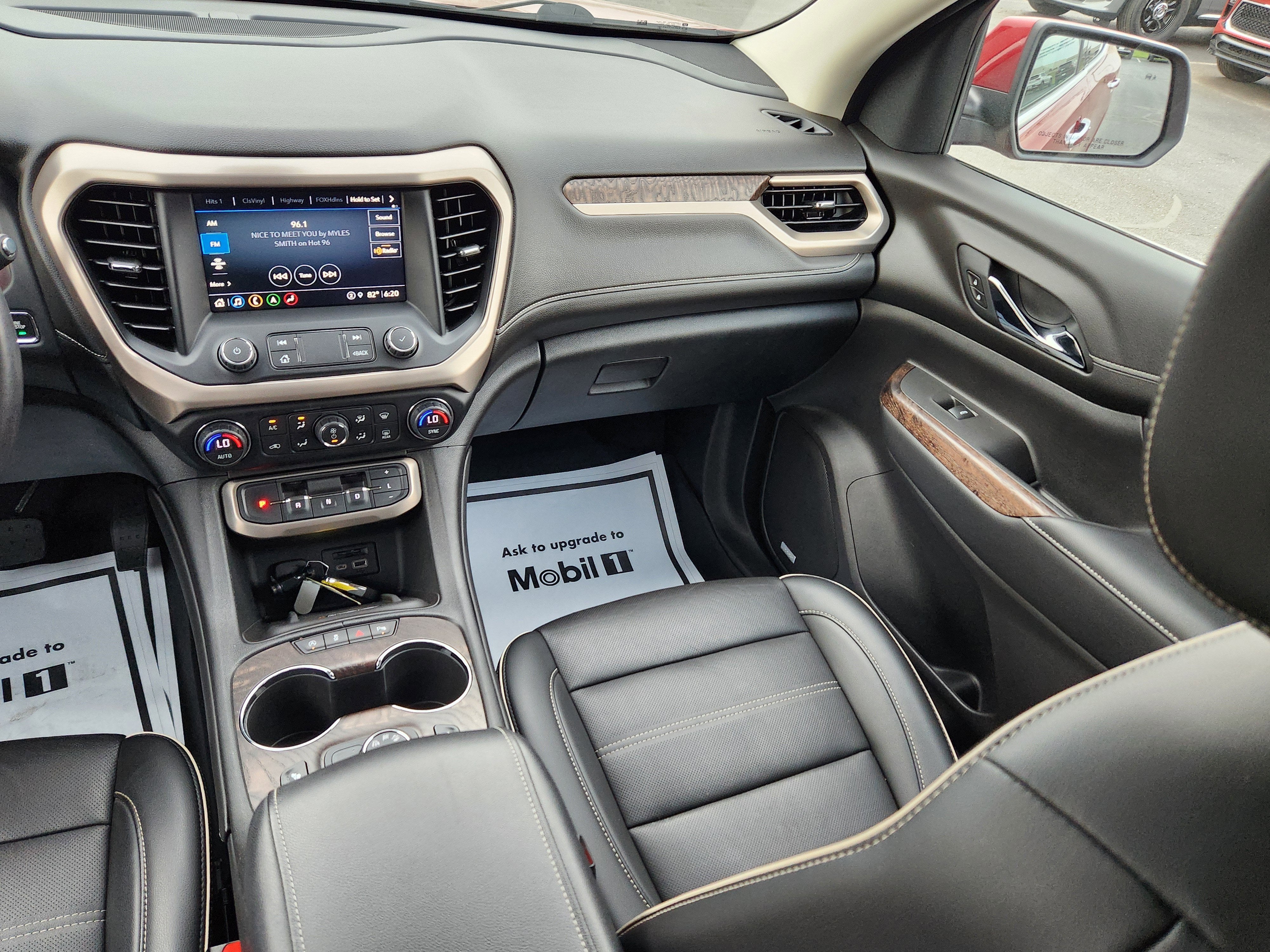2021 GMC Acadia Denali