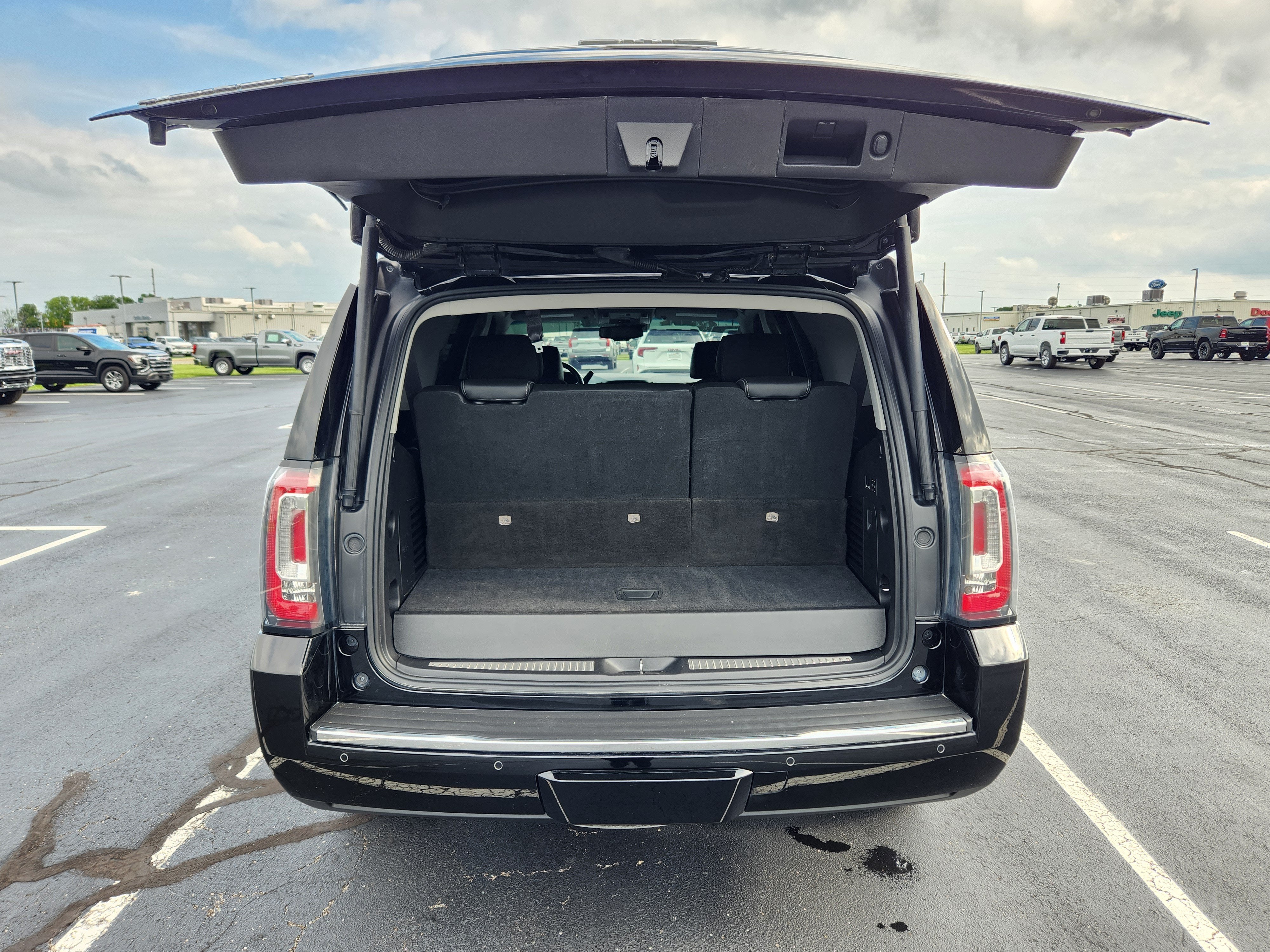 2020 GMC Yukon Denali Denali