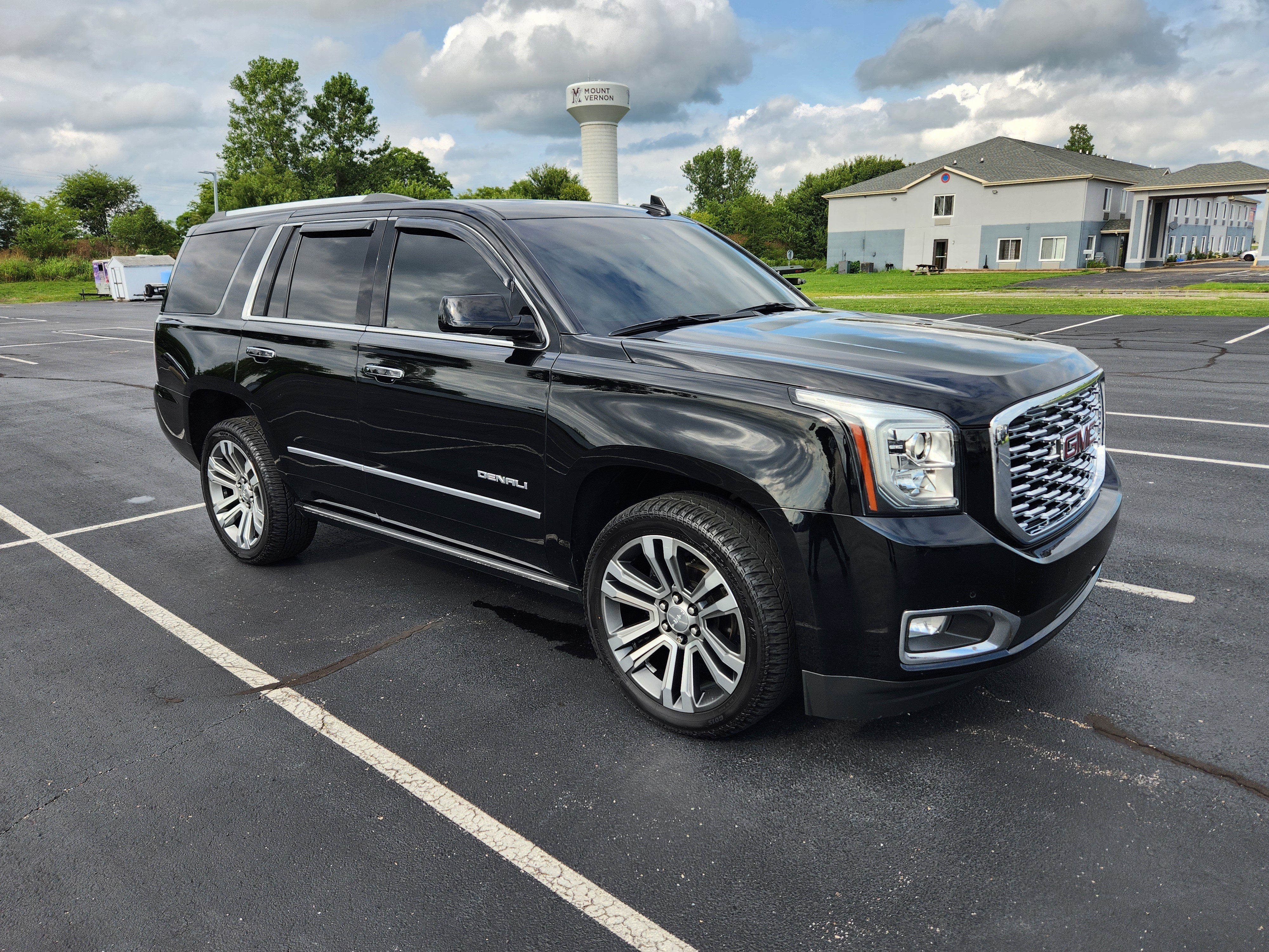 2020 GMC Yukon Denali Denali