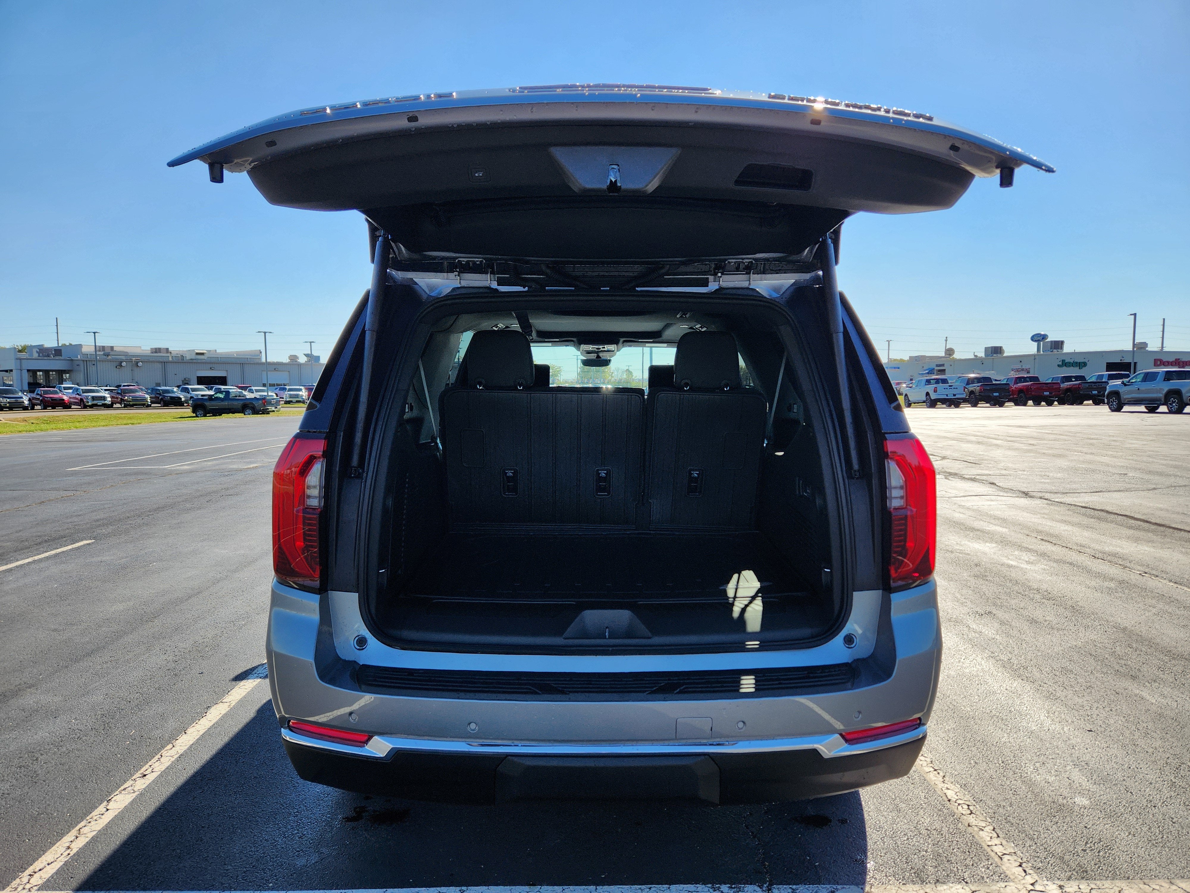2027 GMC Yukon XL Elevation