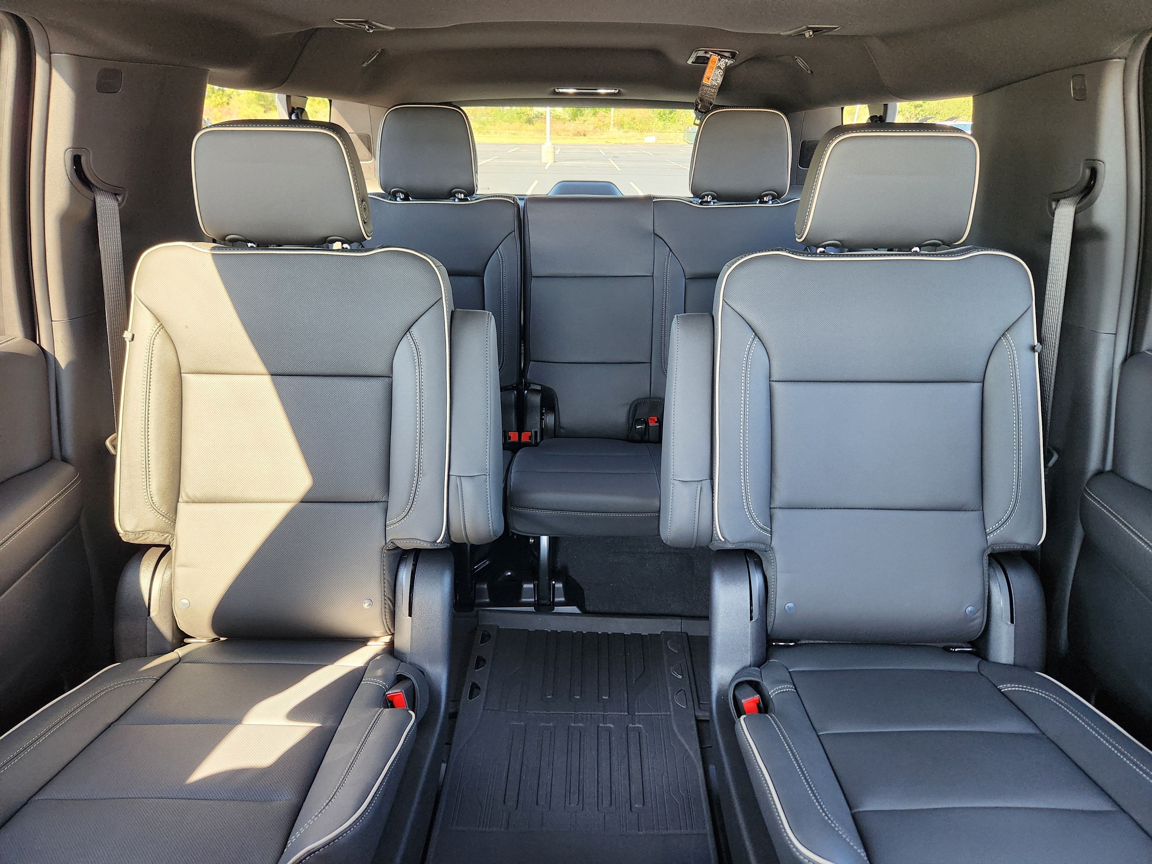 2027 GMC Yukon XL Elevation