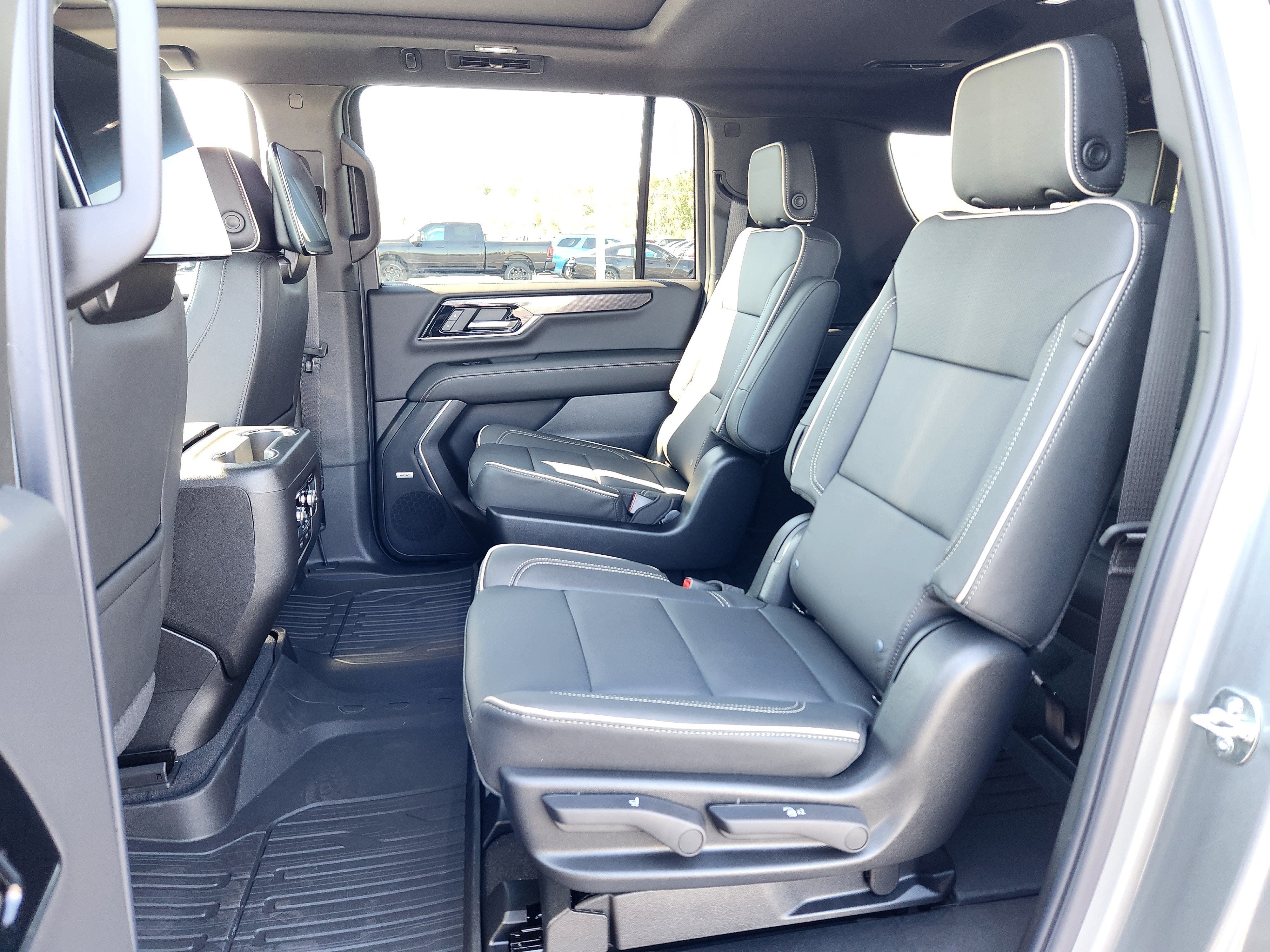 2027 GMC Yukon XL Elevation