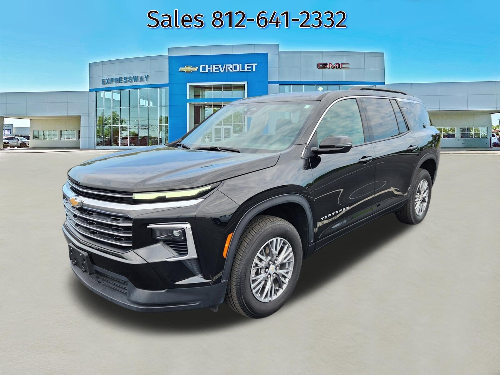 2026 Chevrolet Traverse FWD LT