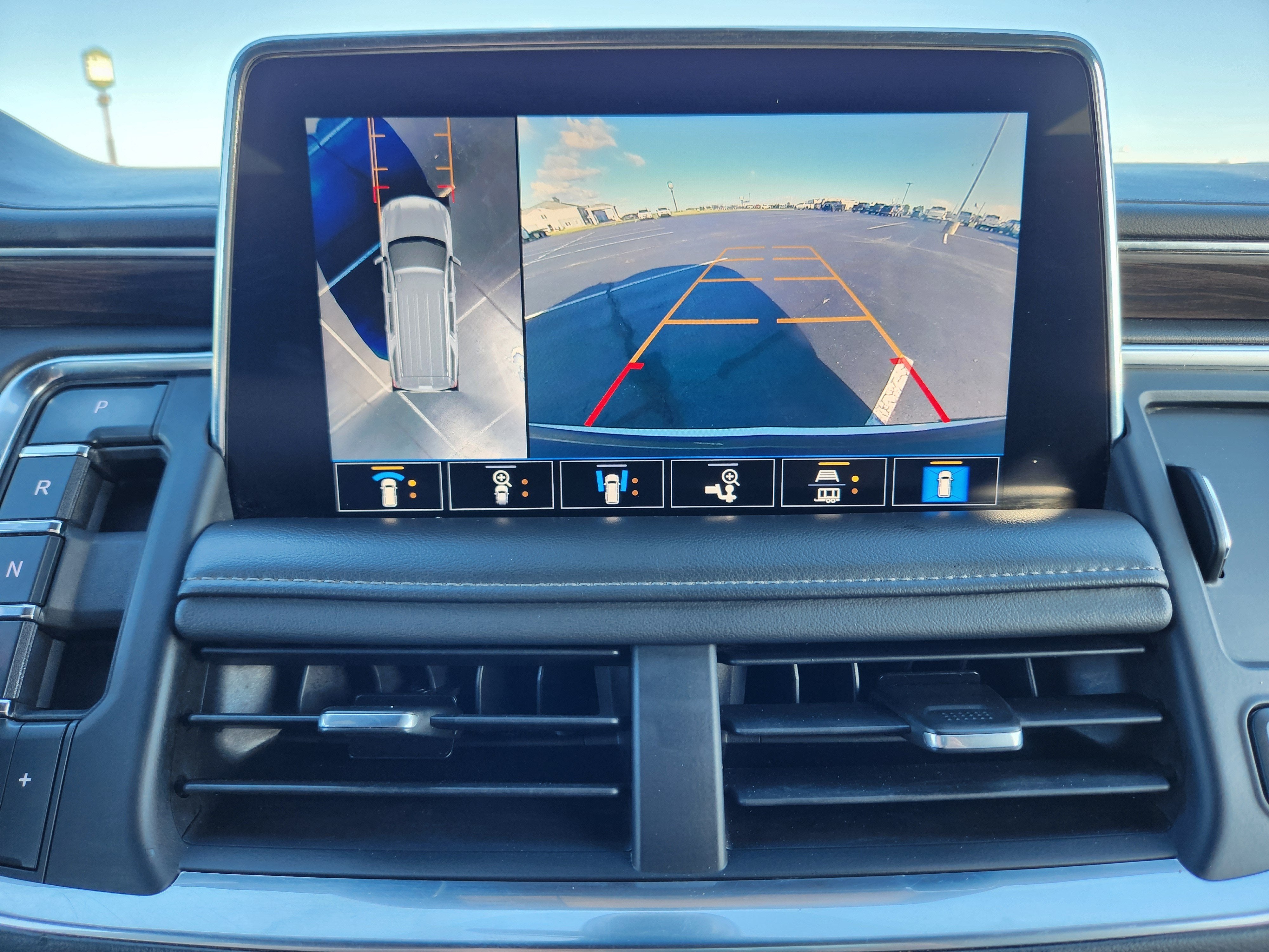 2021 Chevrolet Suburban Z71