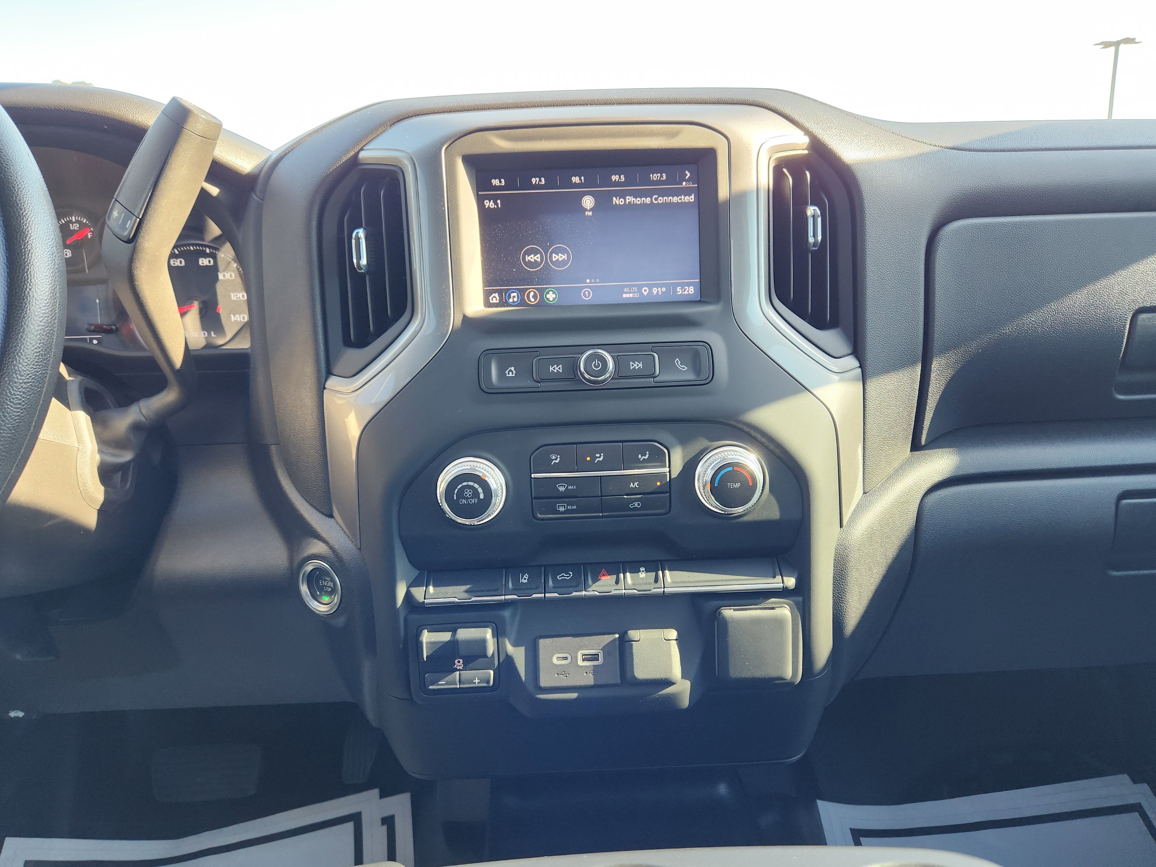 2024 GMC Sierra 2500HD Pro