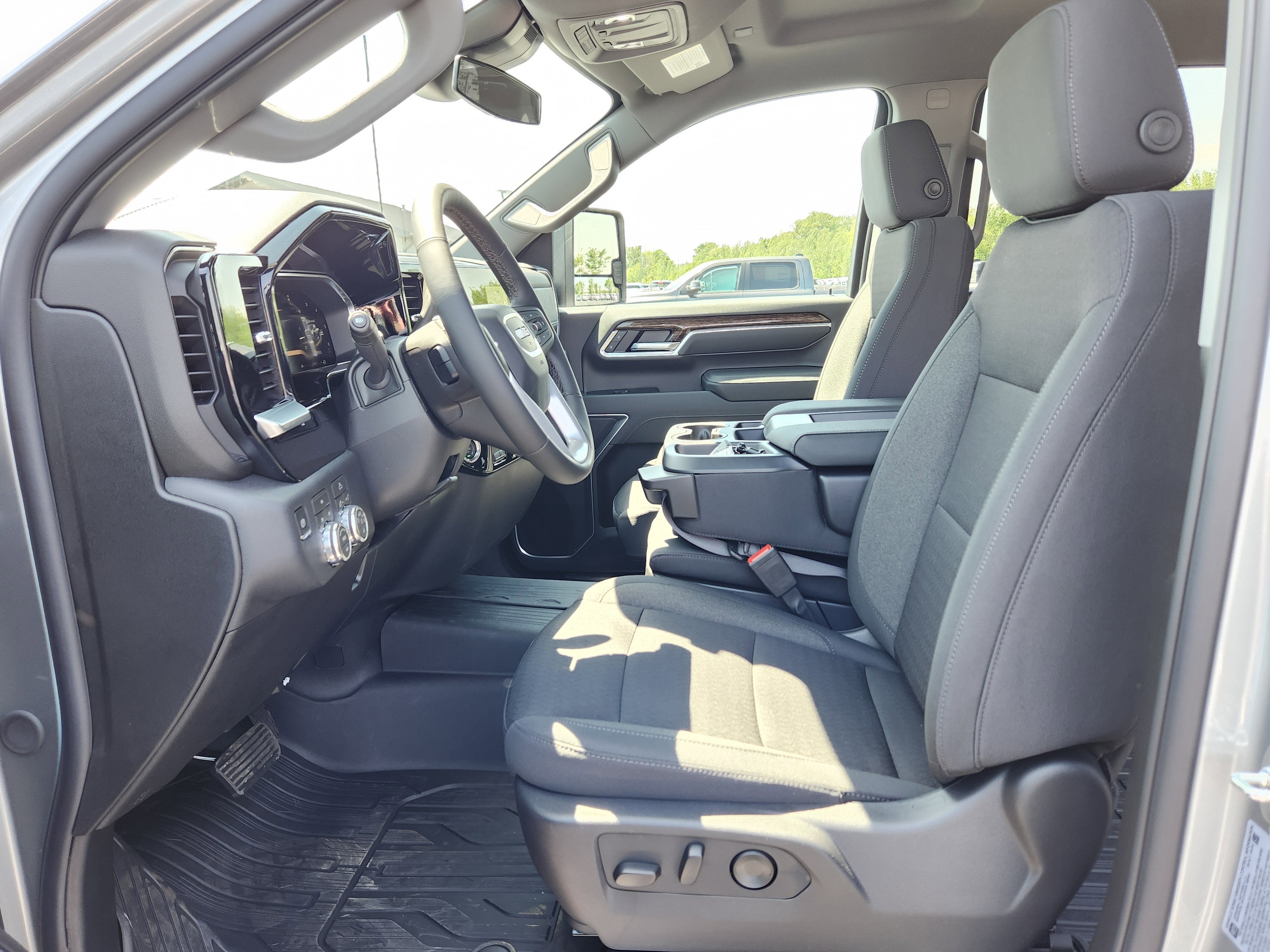 2026 GMC Sierra 2500HD SLE