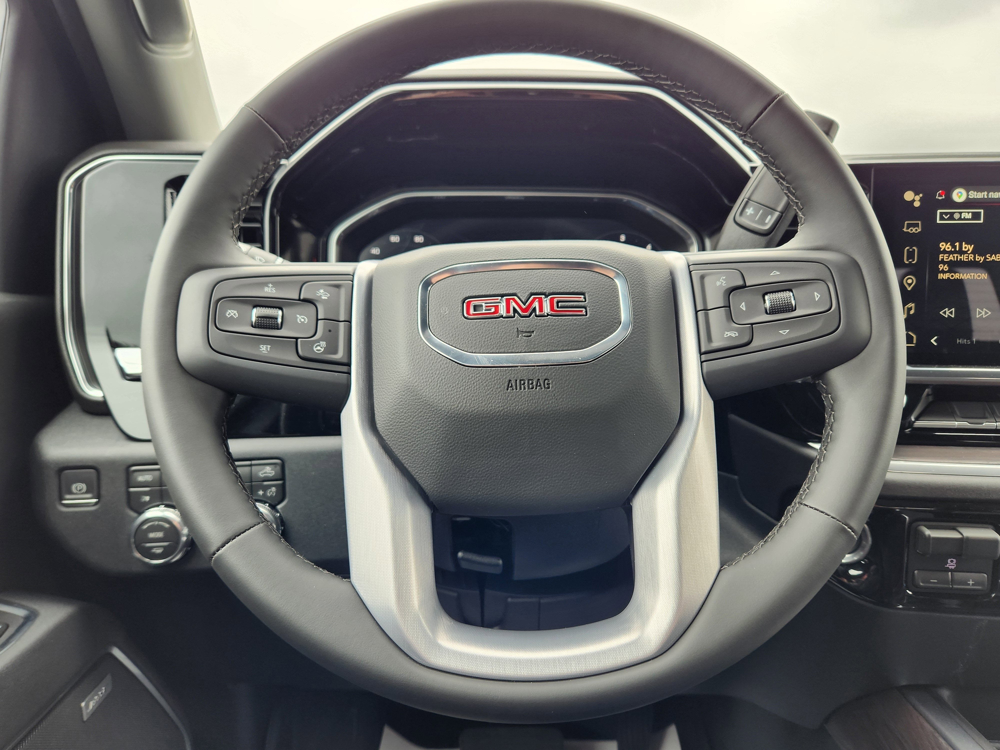 2026 GMC Sierra 2500HD SLT