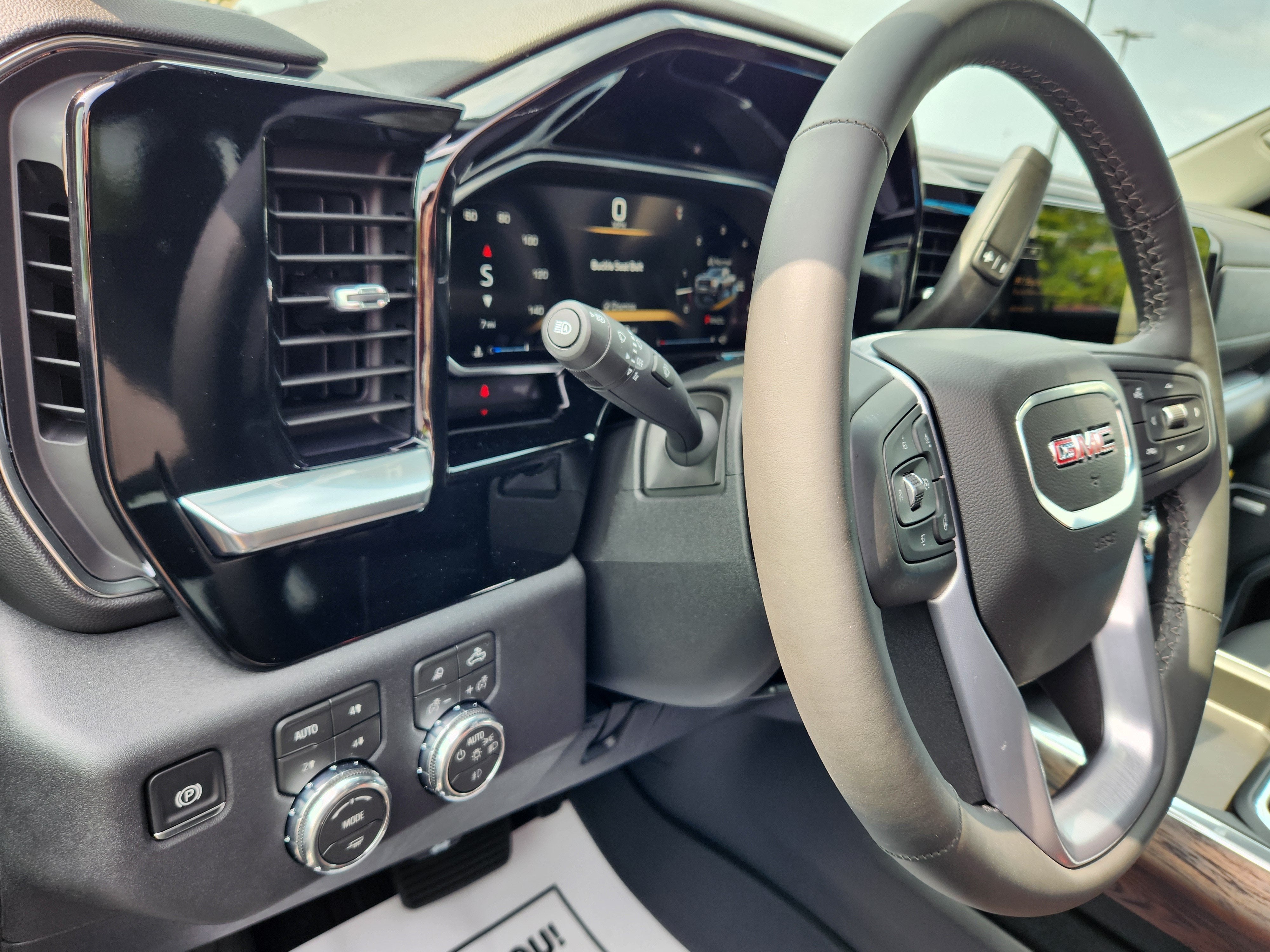 2026 GMC Sierra 2500HD SLT