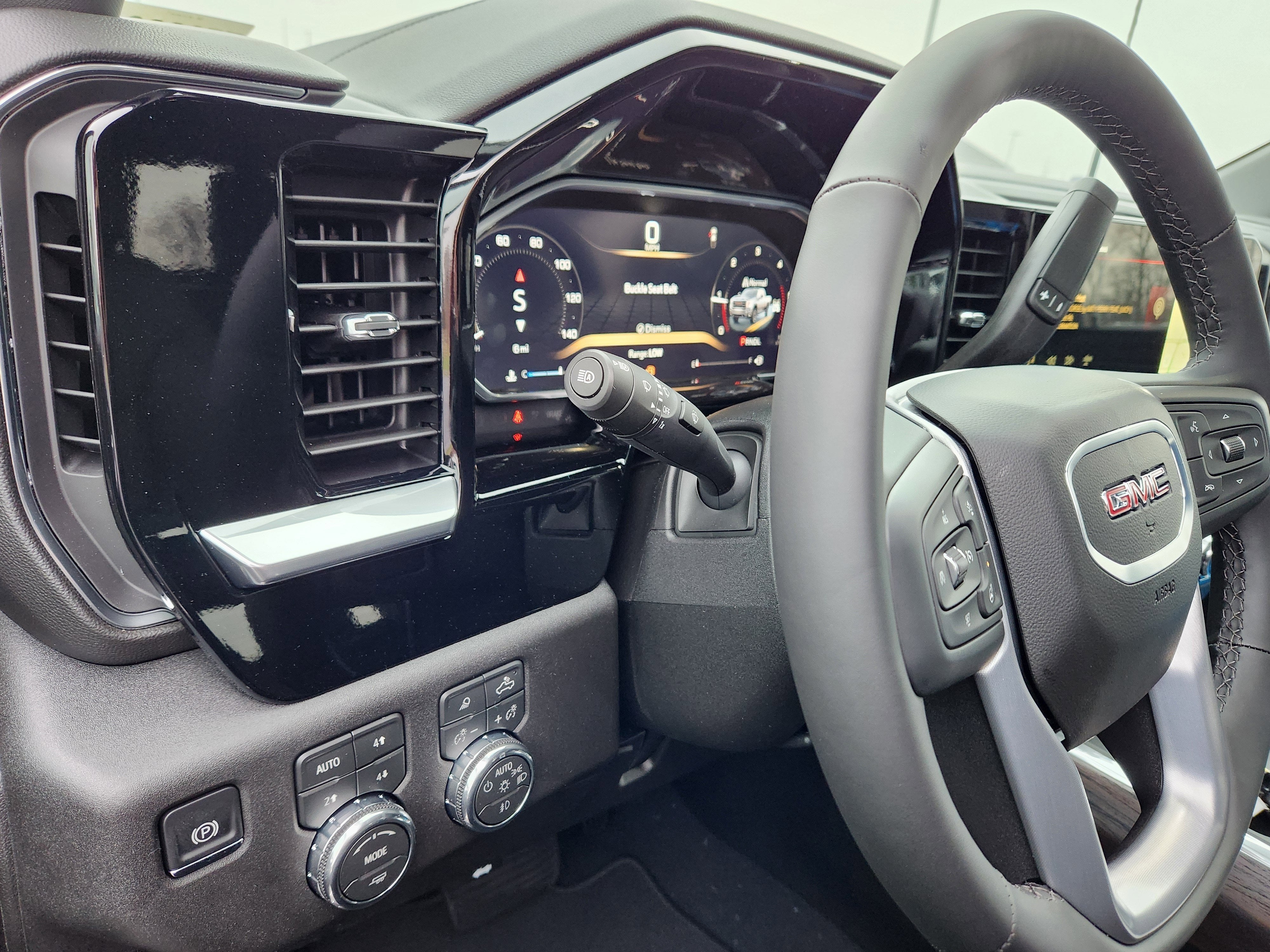 2026 GMC Sierra 2500HD SLT