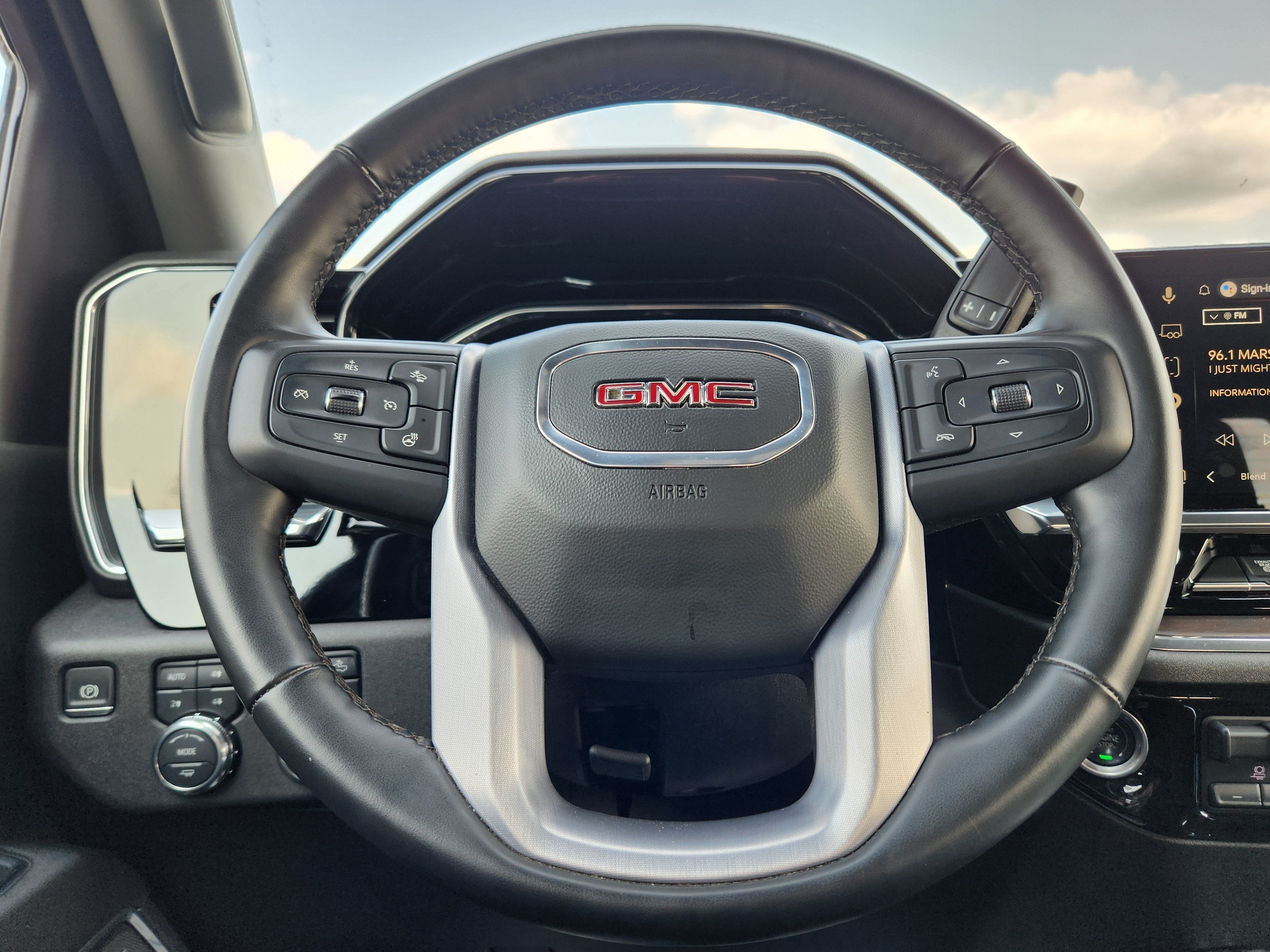 2025 GMC Sierra 2500HD SLT
