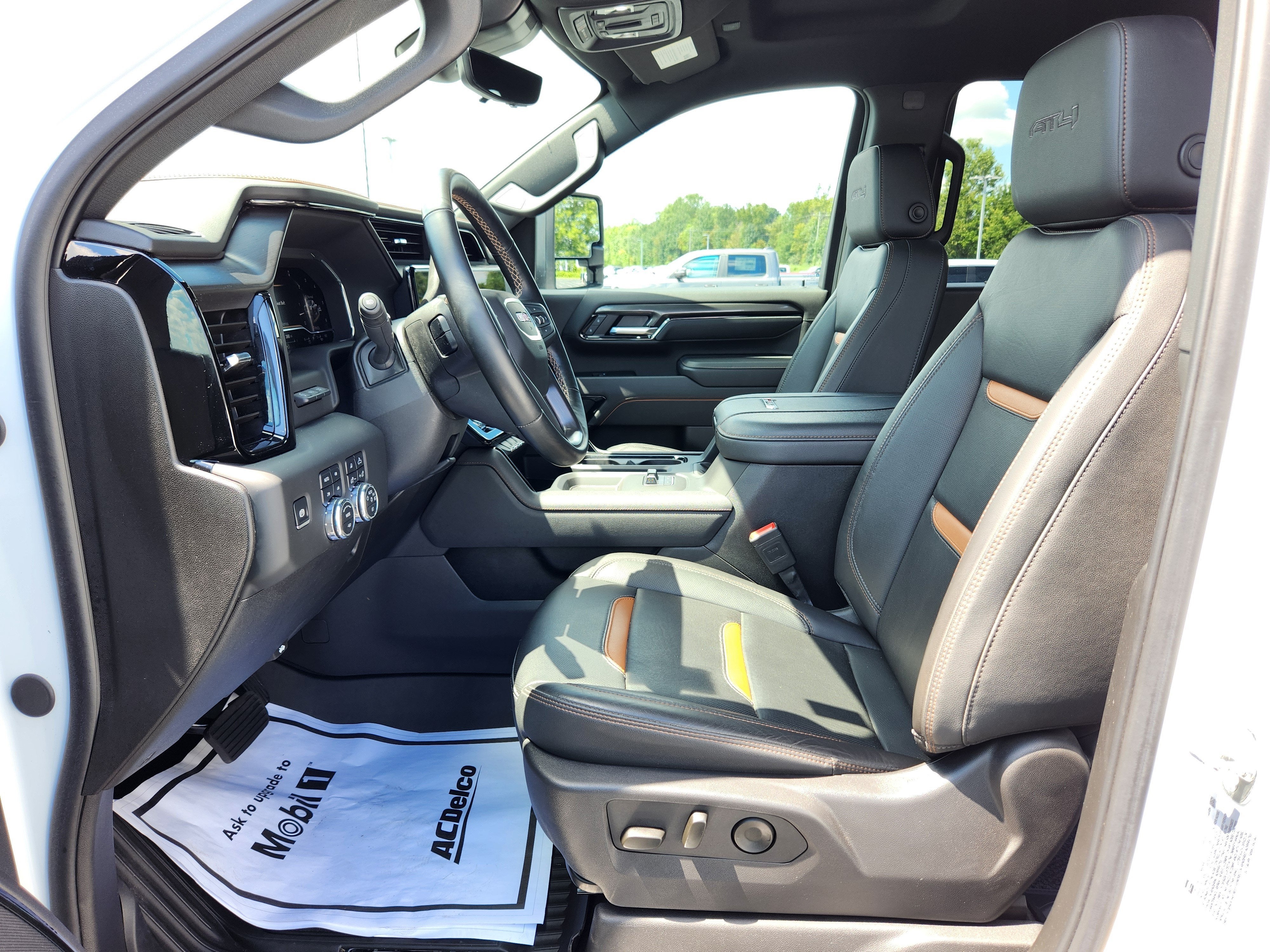 2025 GMC Sierra 2500HD AT4
