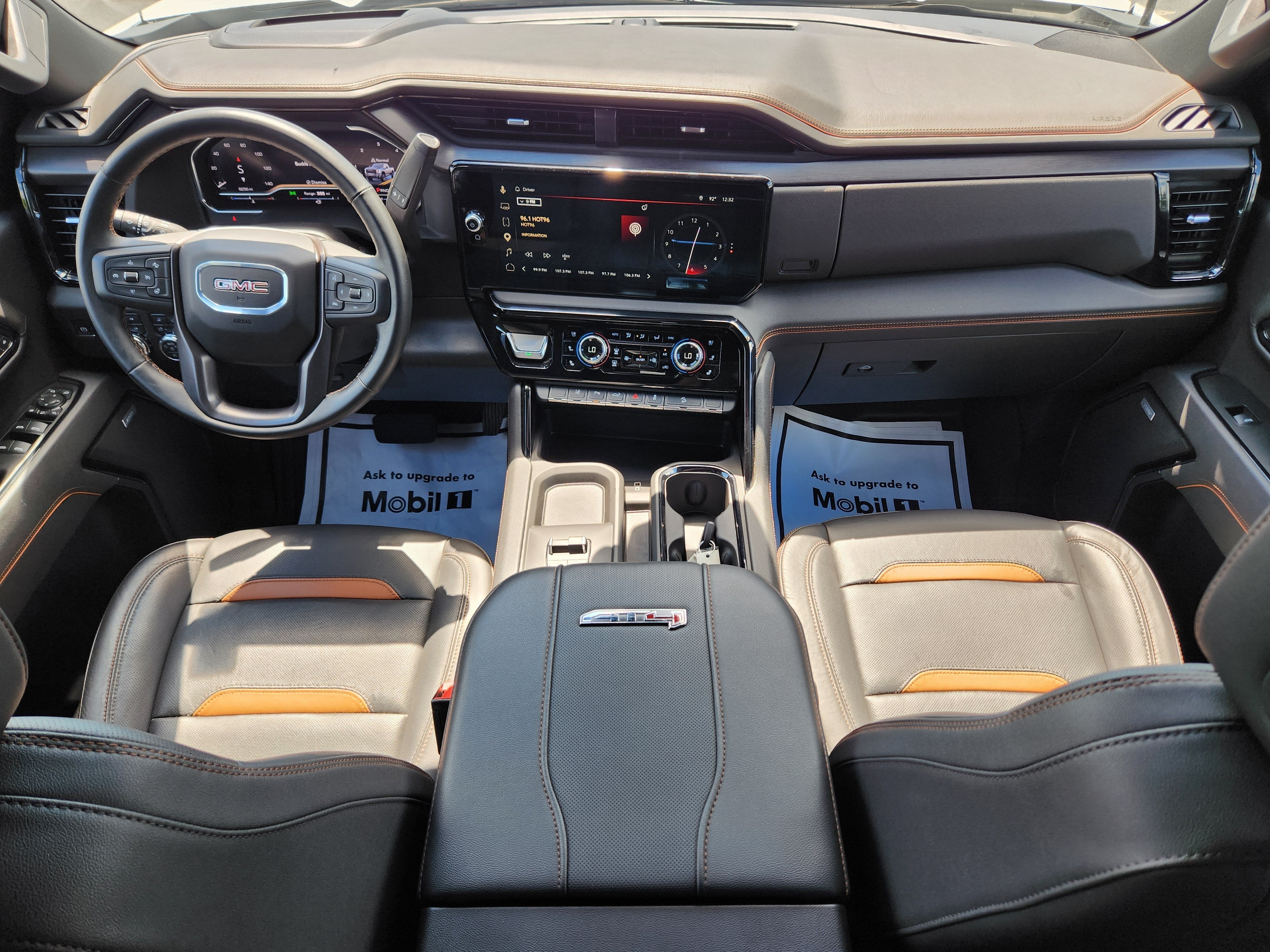 2025 GMC Sierra 2500HD AT4