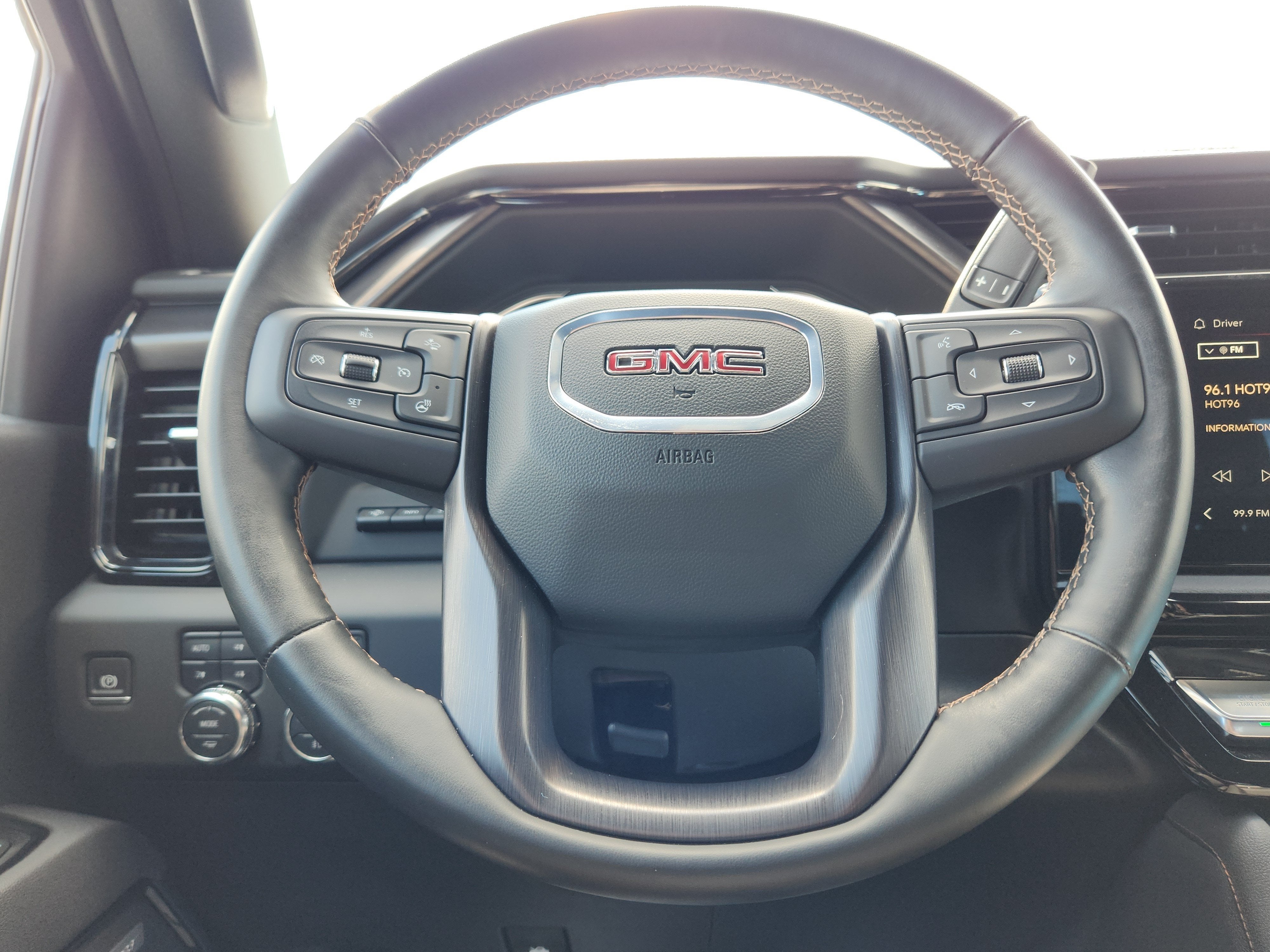 2025 GMC Sierra 2500HD AT4