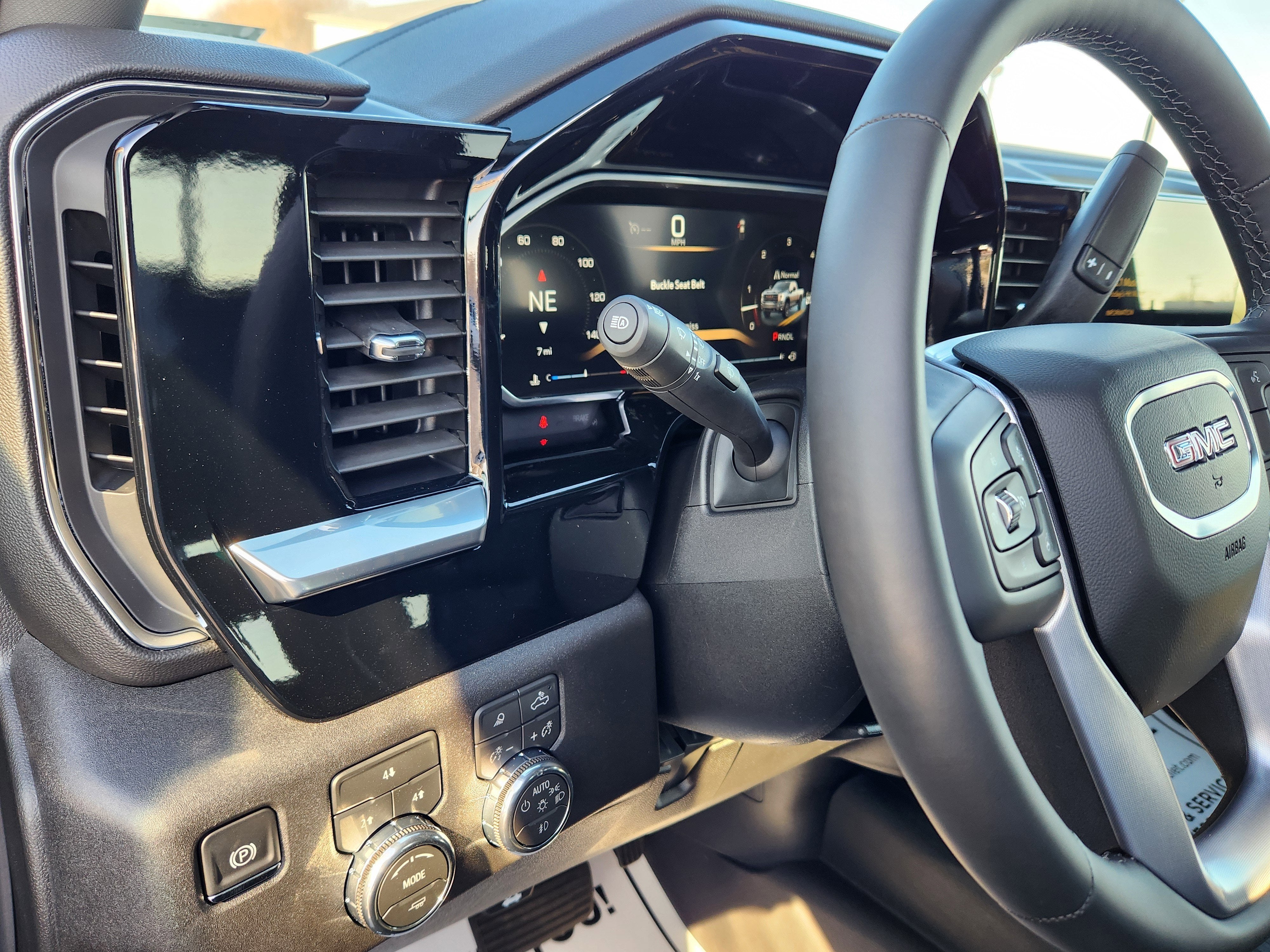 2026 GMC Sierra 2500HD SLE