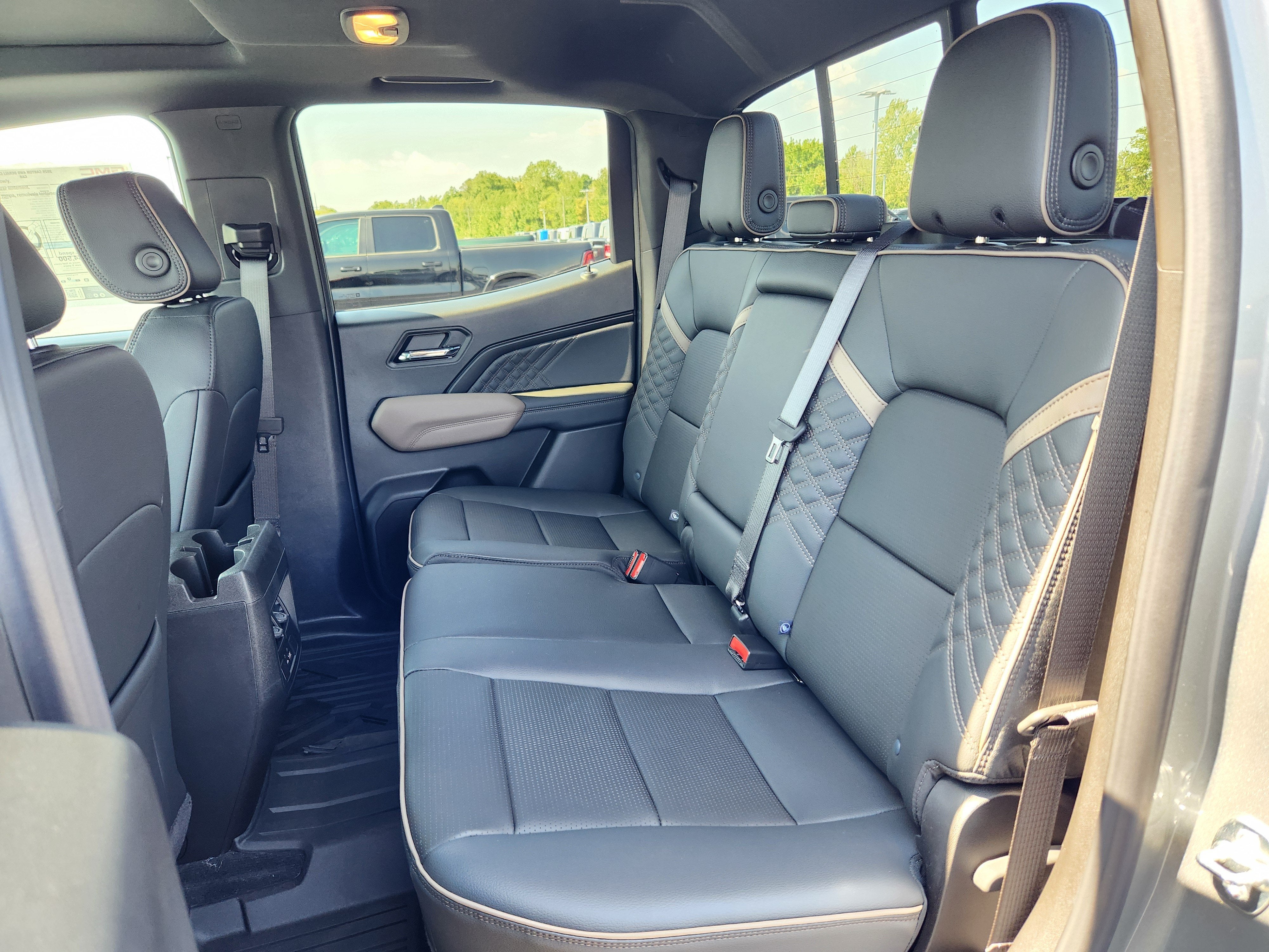 2026 GMC Canyon 4WD Denali
