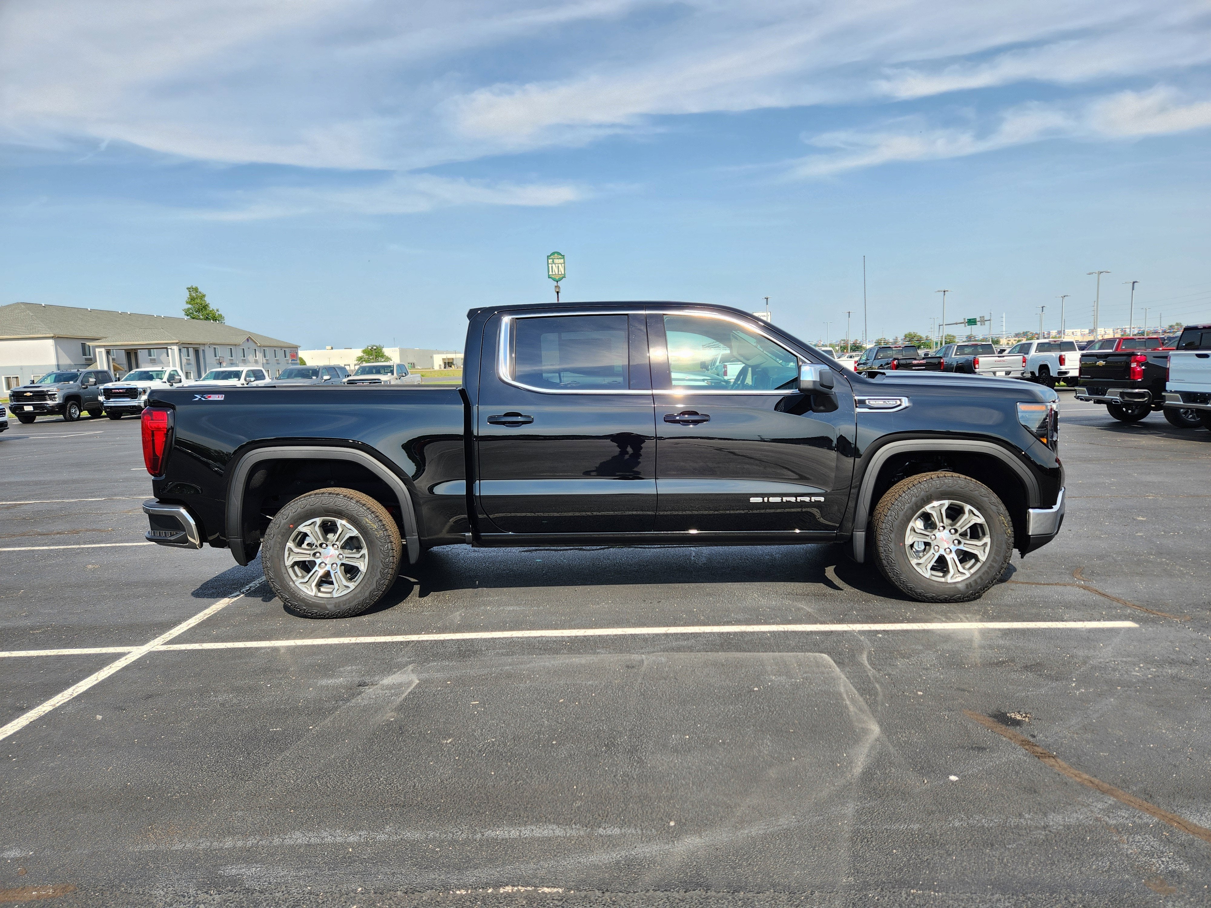 2026 GMC Sierra 1500 SLE