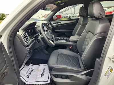 2024 Volkswagen Atlas Cross Sport 2.0T SE w/Technology