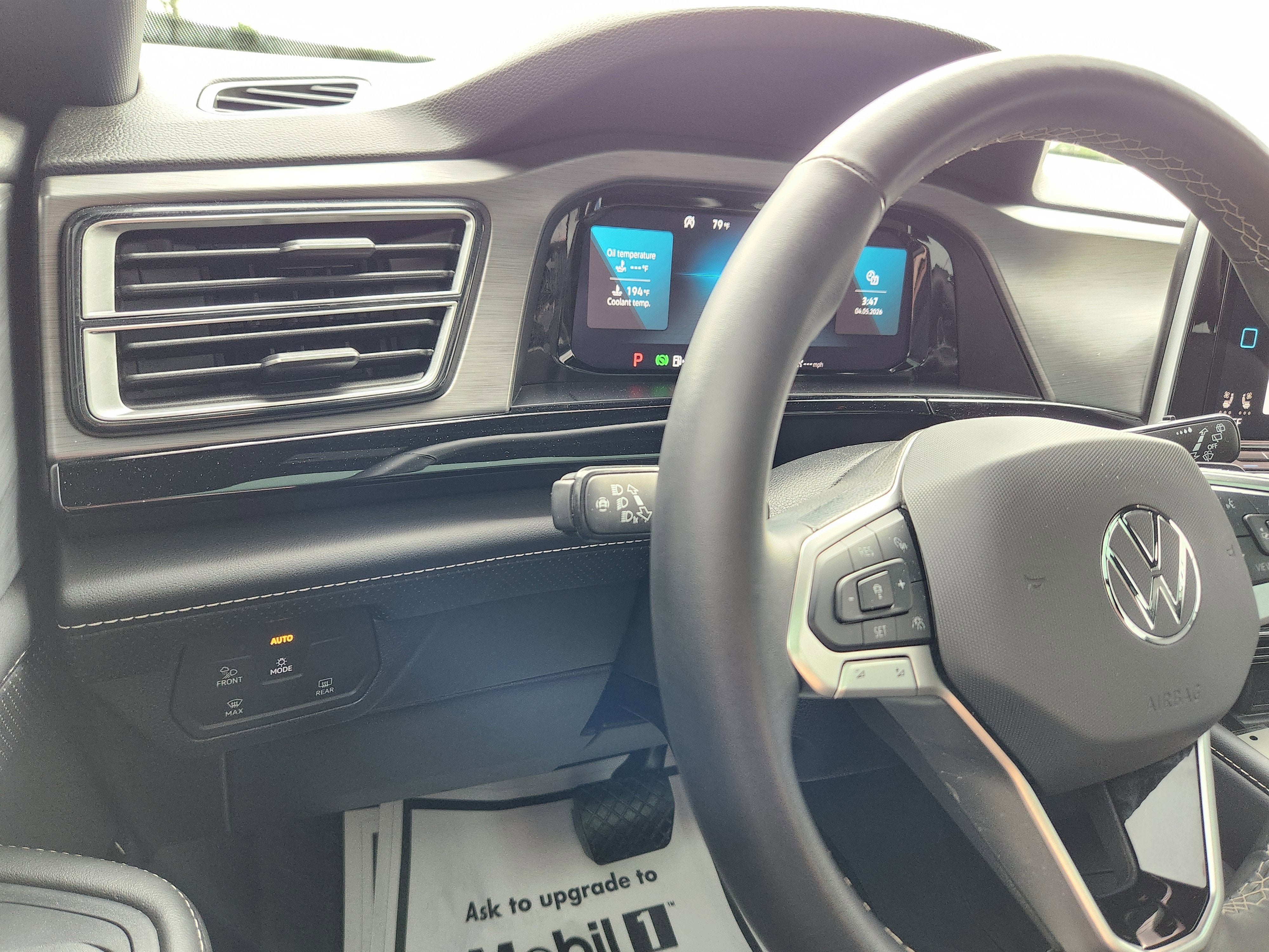 2024 Volkswagen Atlas Cross Sport 2.0T SE w/Technology
