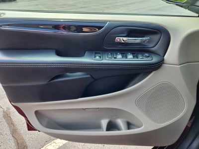 2020 Dodge Grand Caravan SXT
