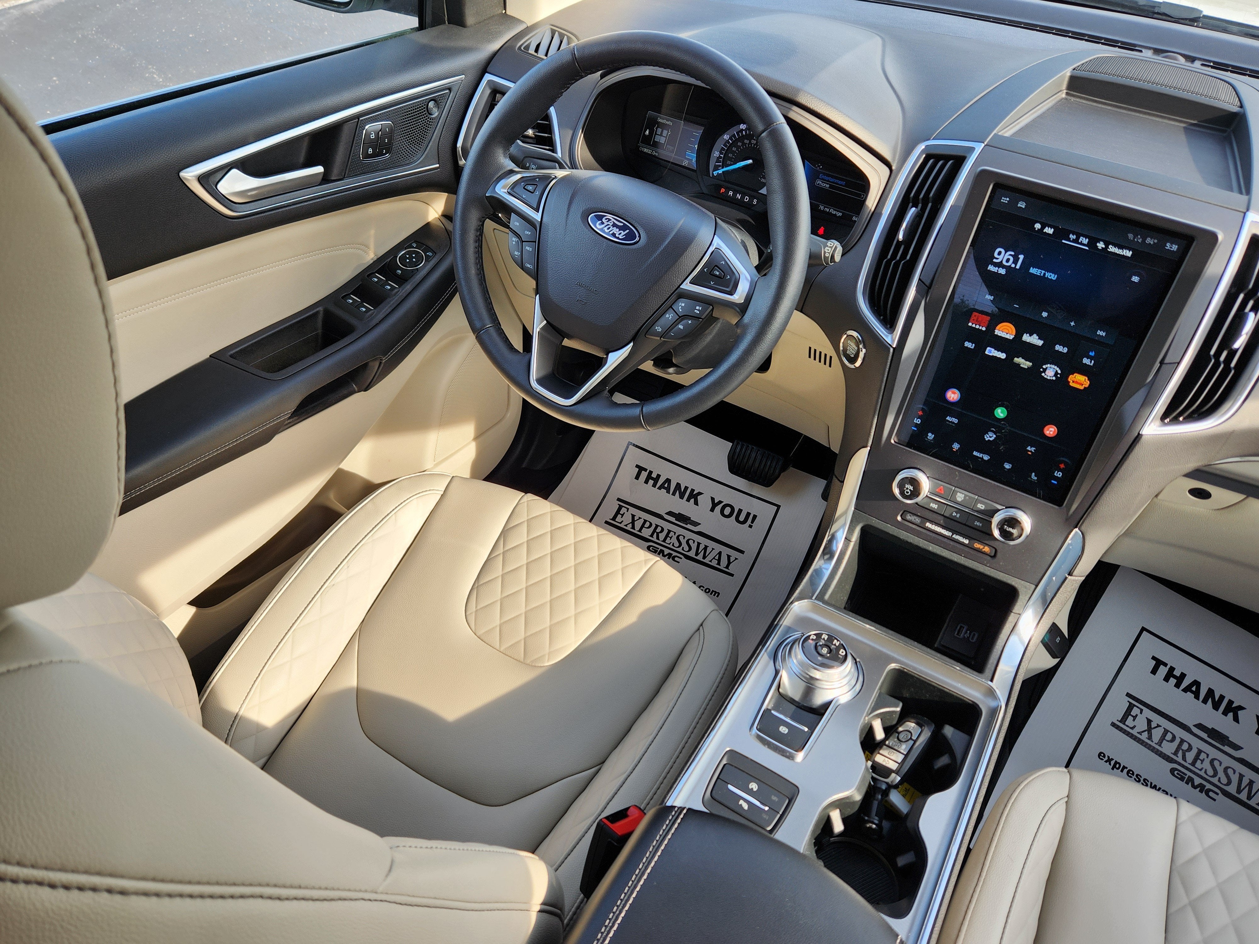 2024 Ford Edge Titanium