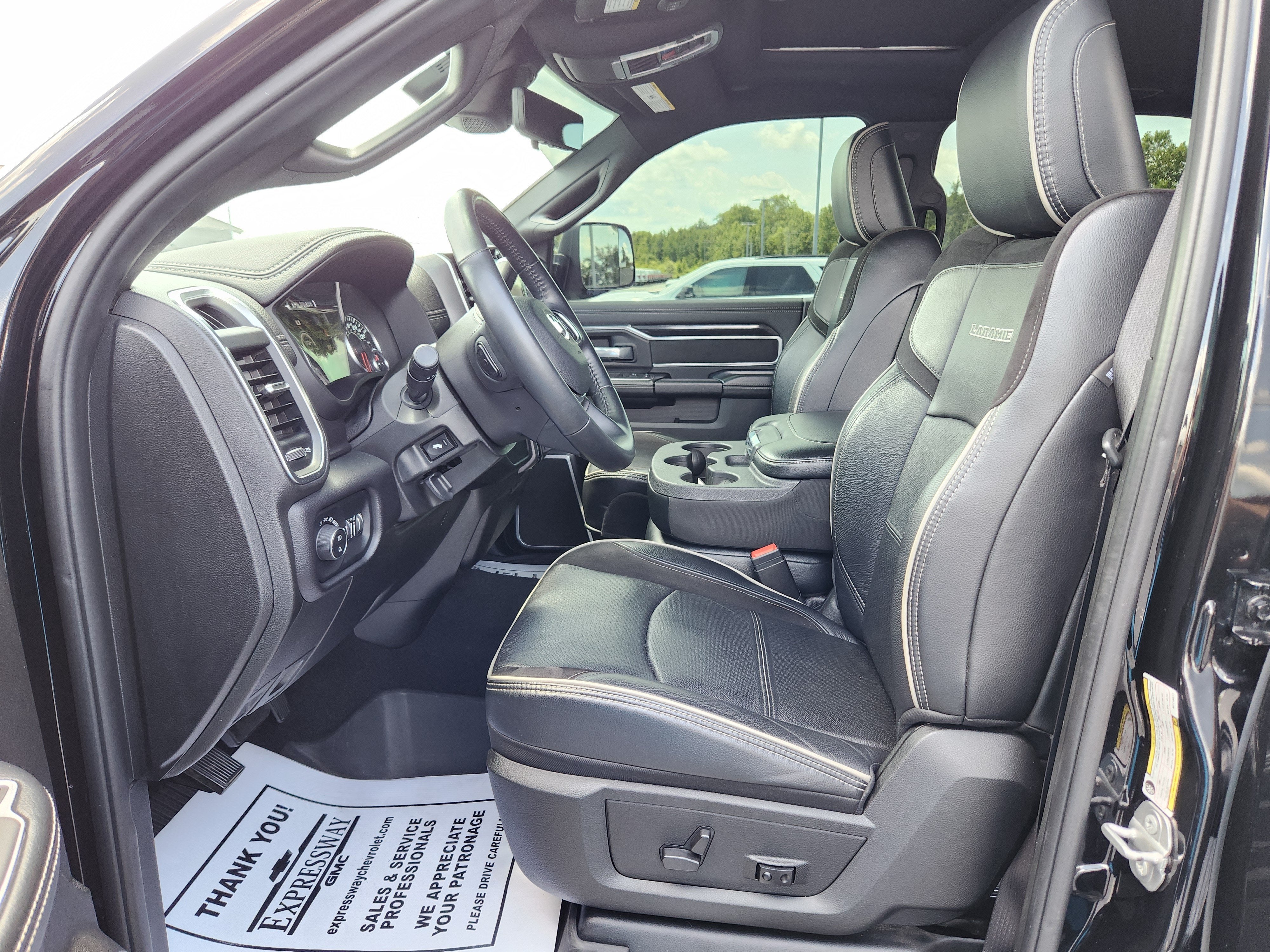2022 RAM 3500 Laramie
