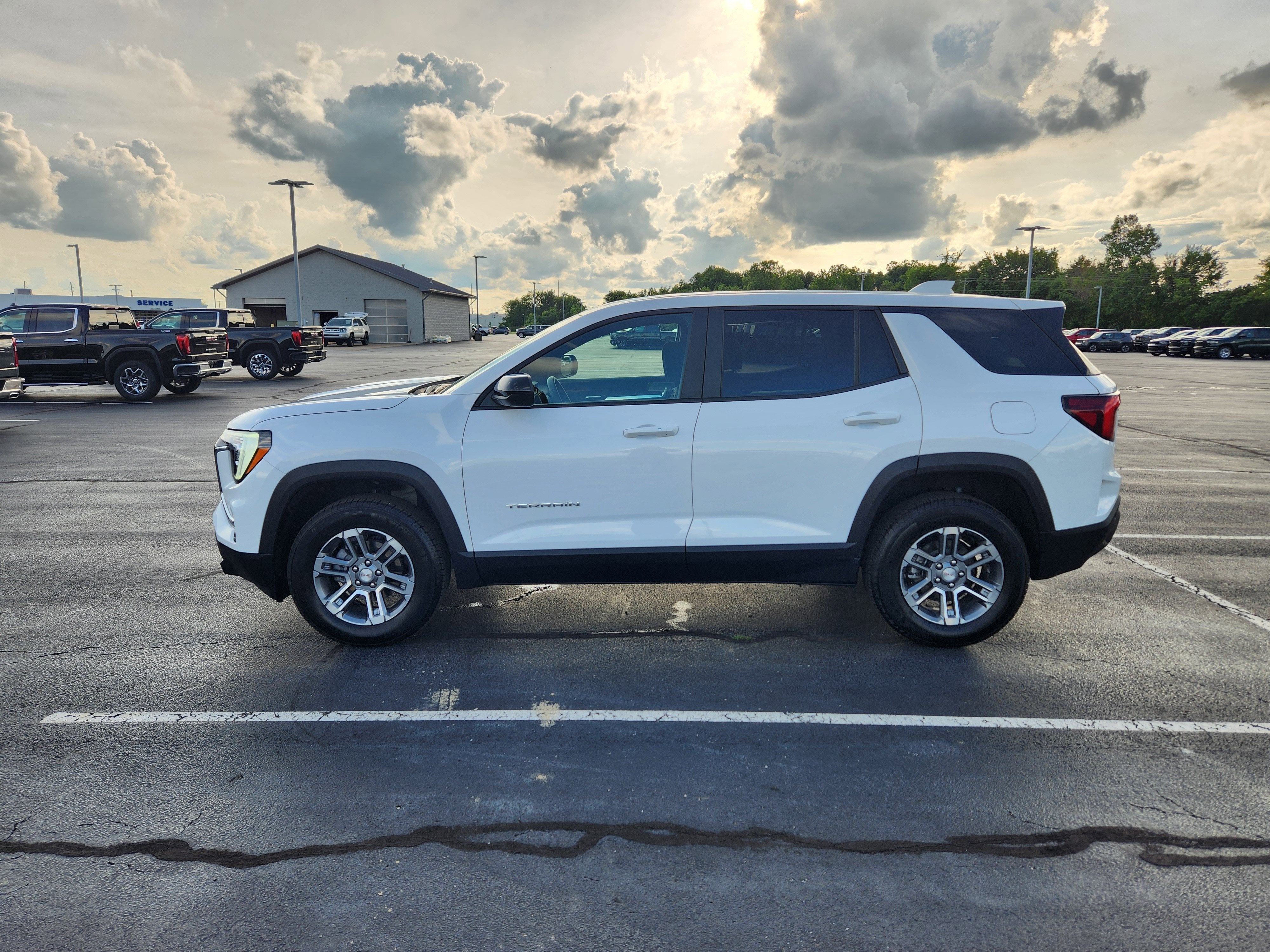 2026 GMC Terrain FWD Elevation