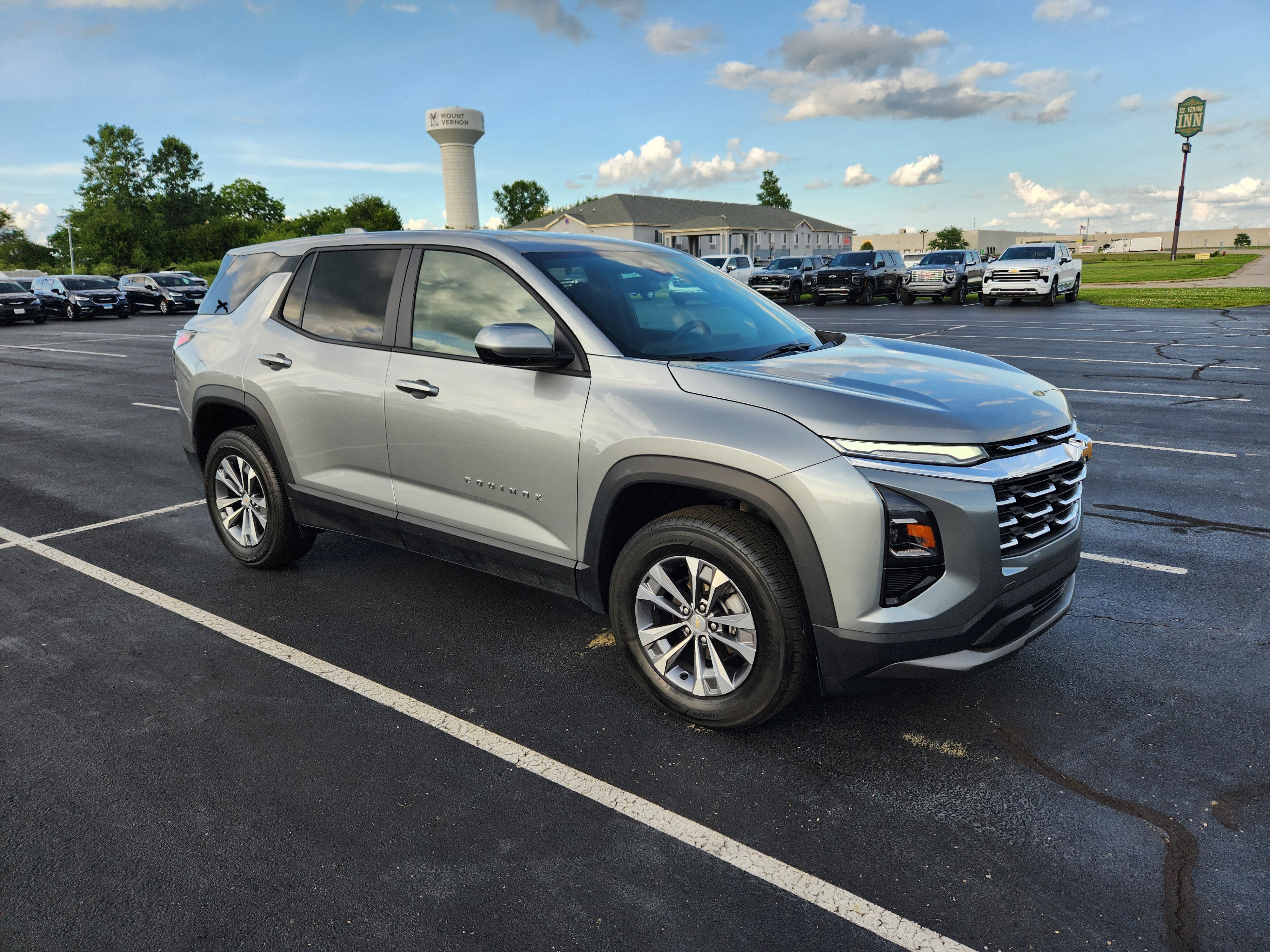 2026 Chevrolet Equinox FWD LT
