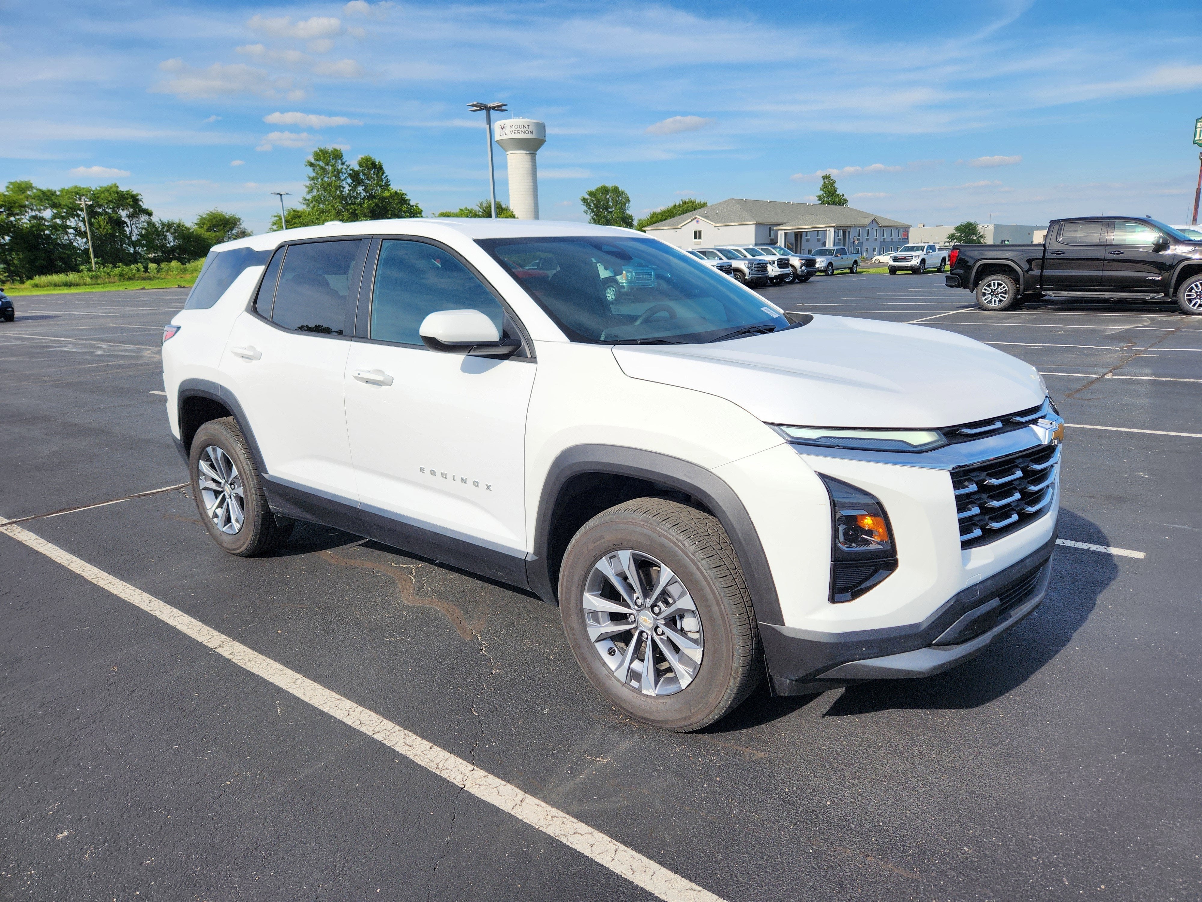 2026 Chevrolet Equinox FWD LT
