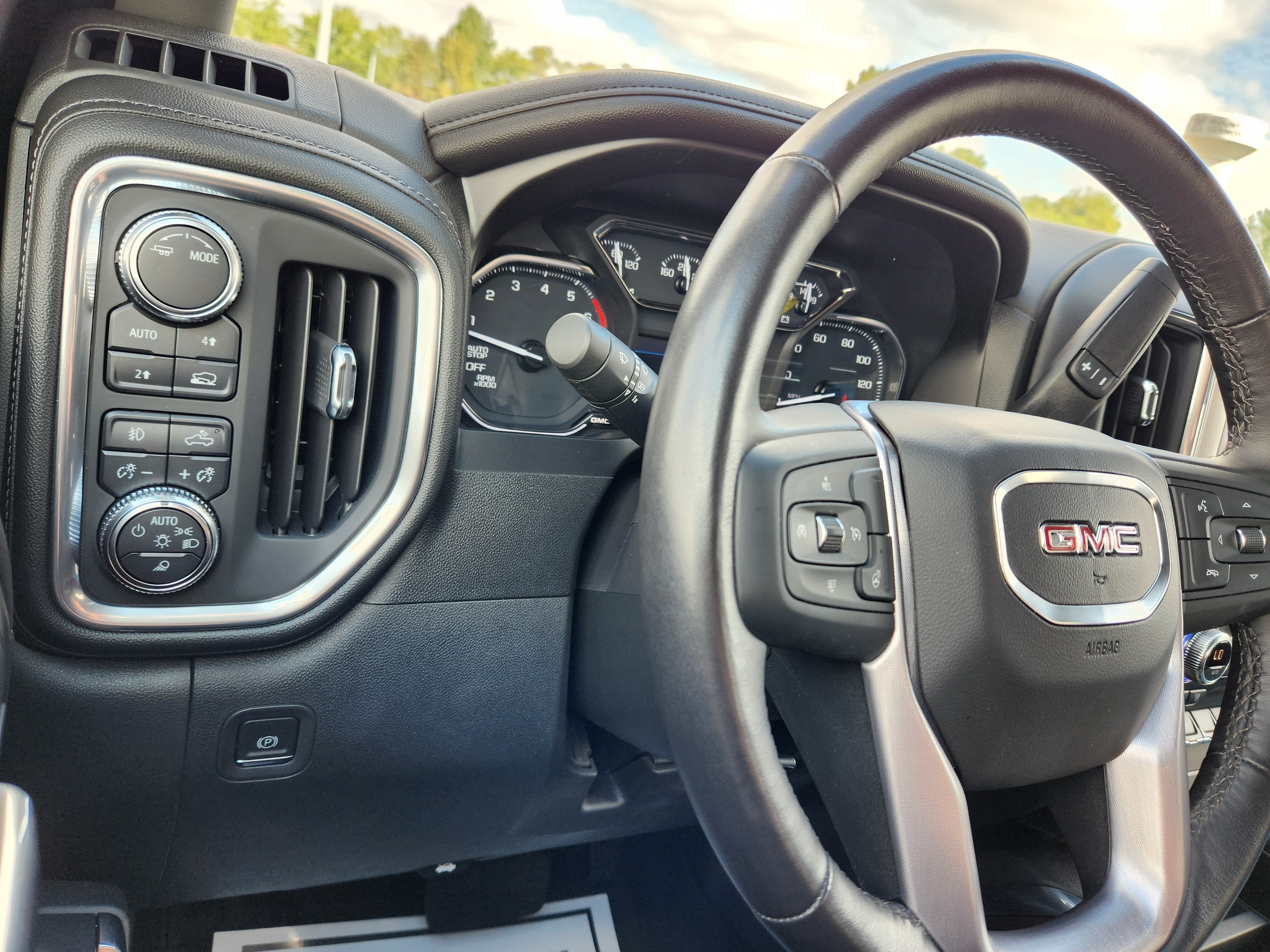 2021 GMC Sierra 1500 SLT