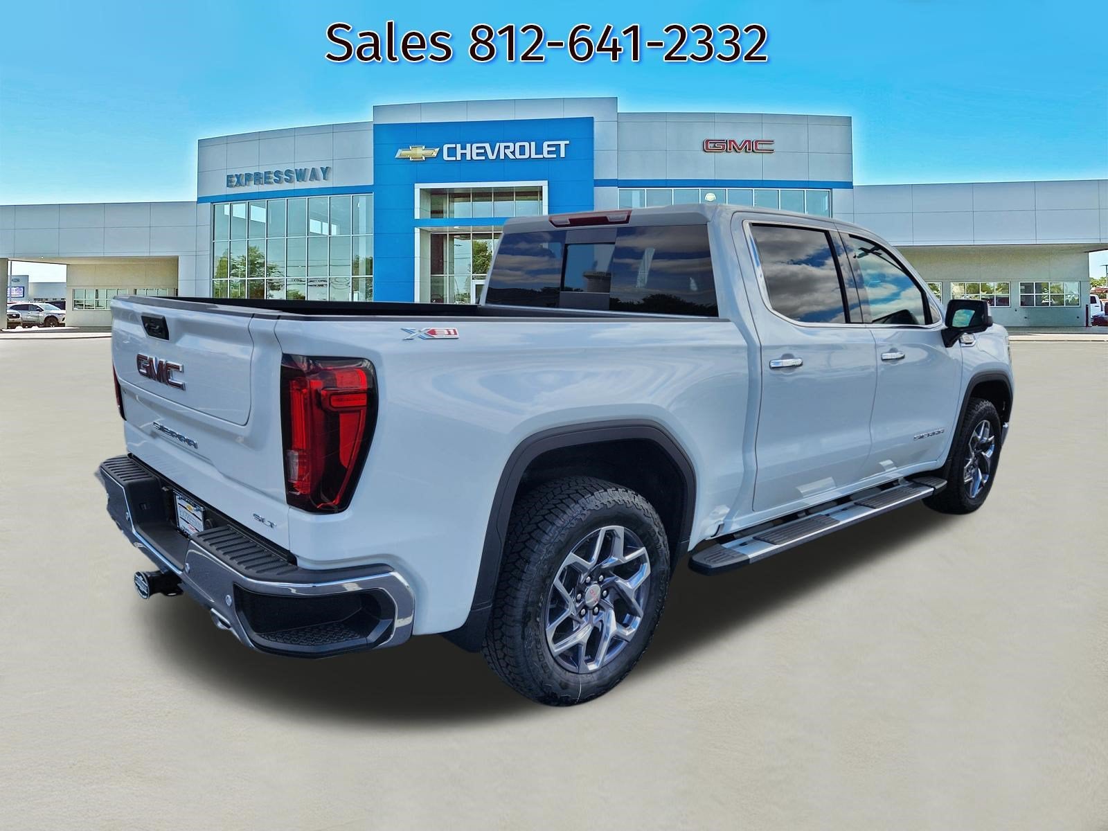 2026 GMC Sierra 1500 SLT