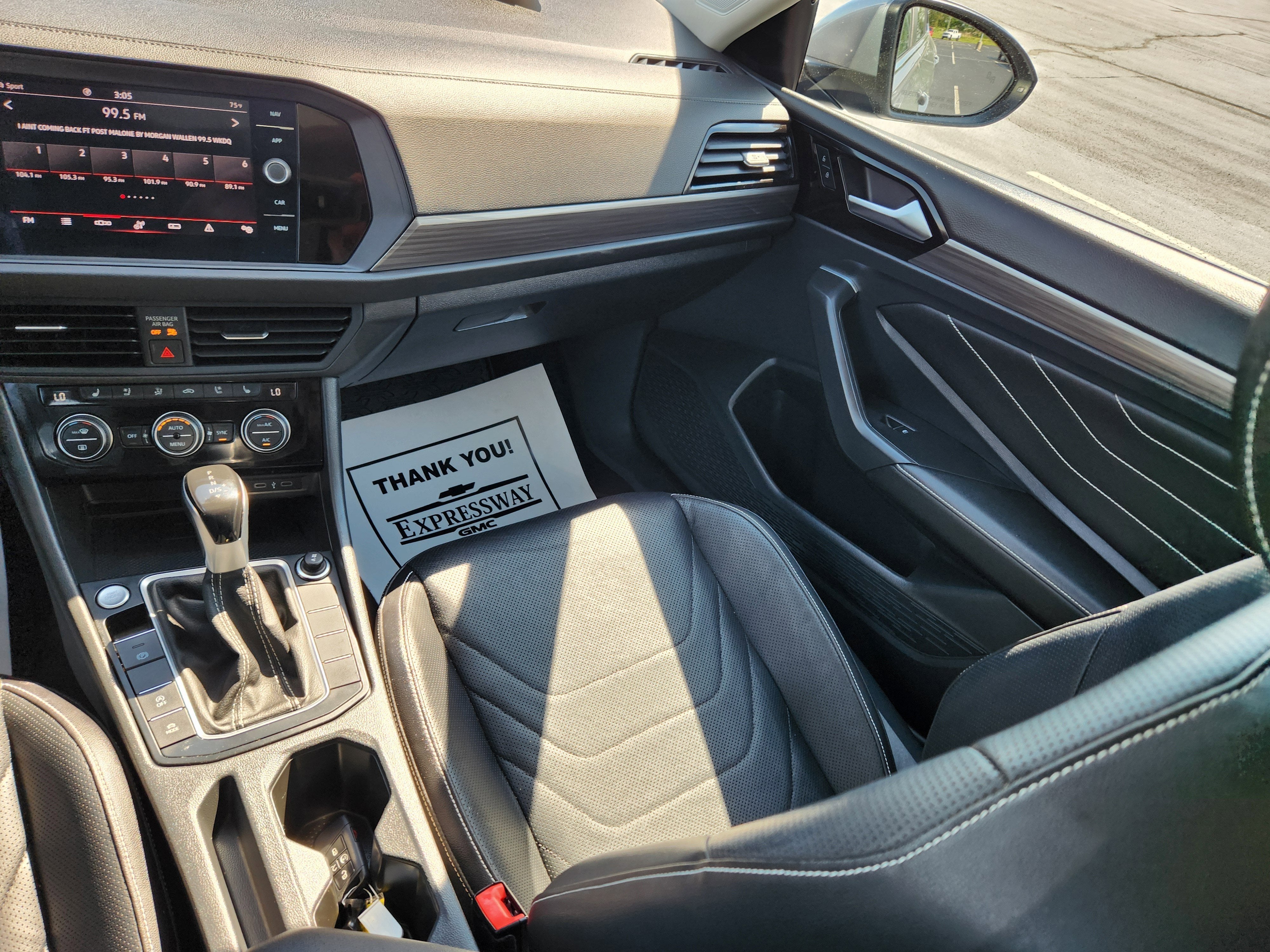2022 Volkswagen Jetta SEL