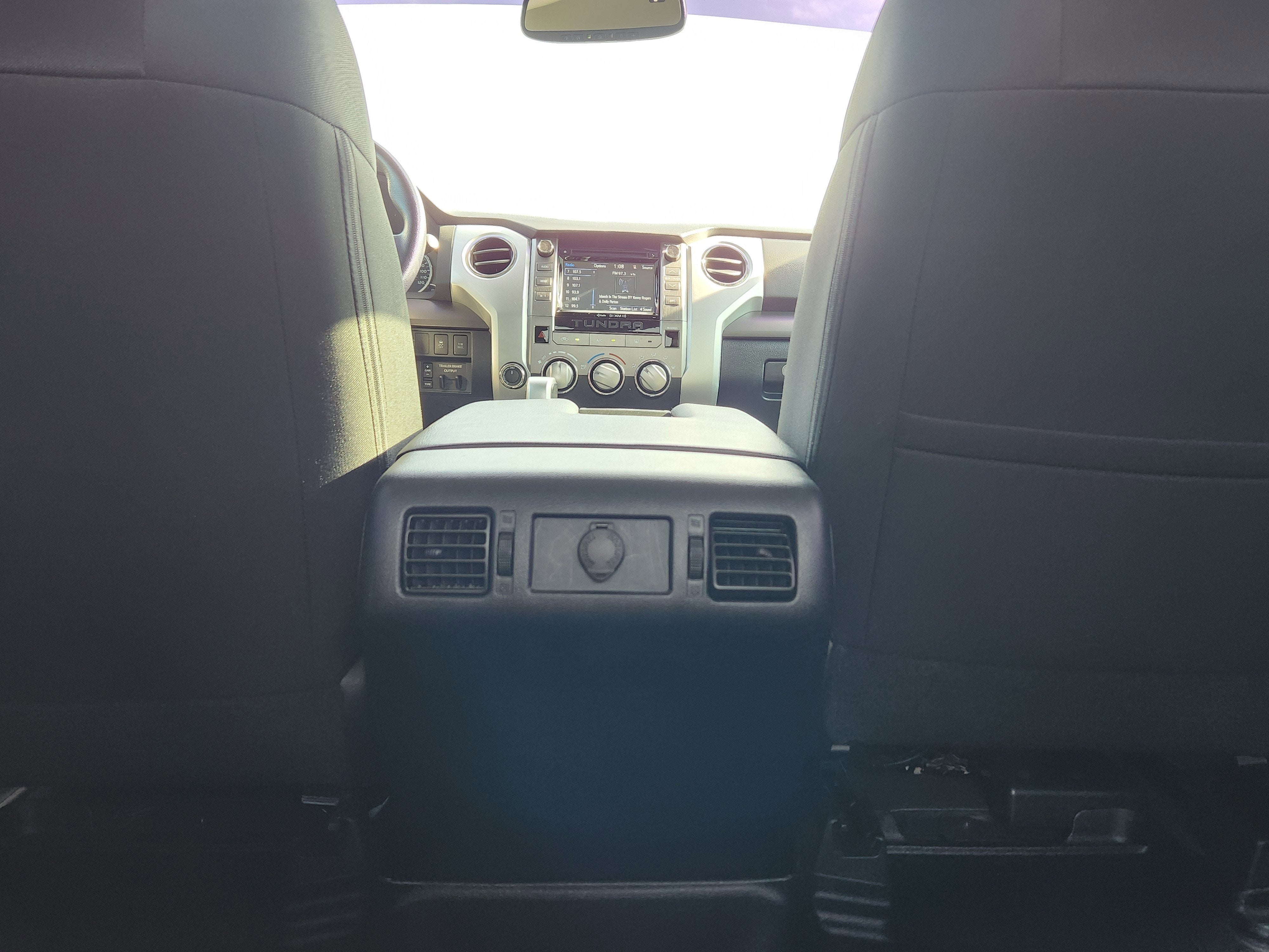 2016 Toyota Tundra SR5