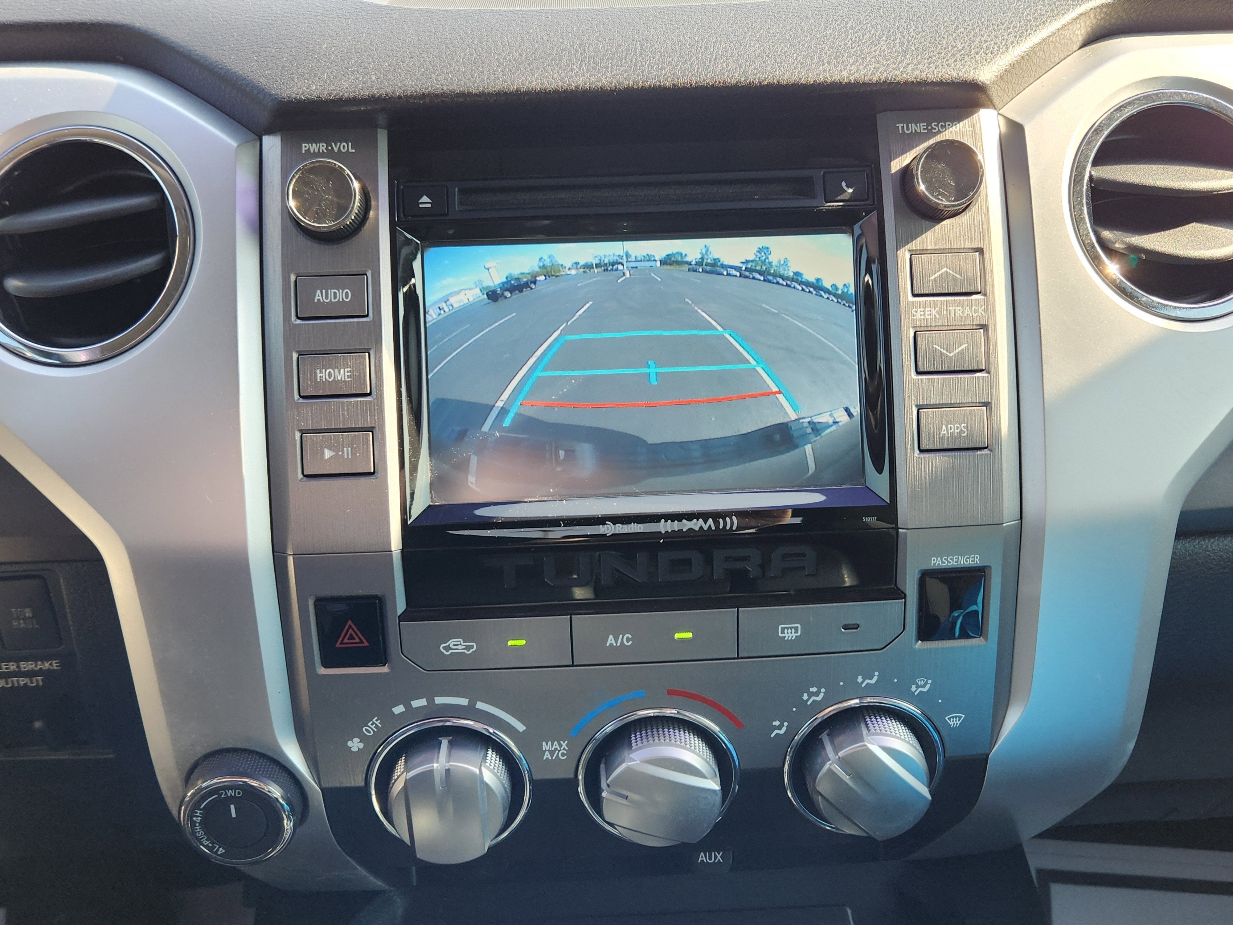 2016 Toyota Tundra SR5