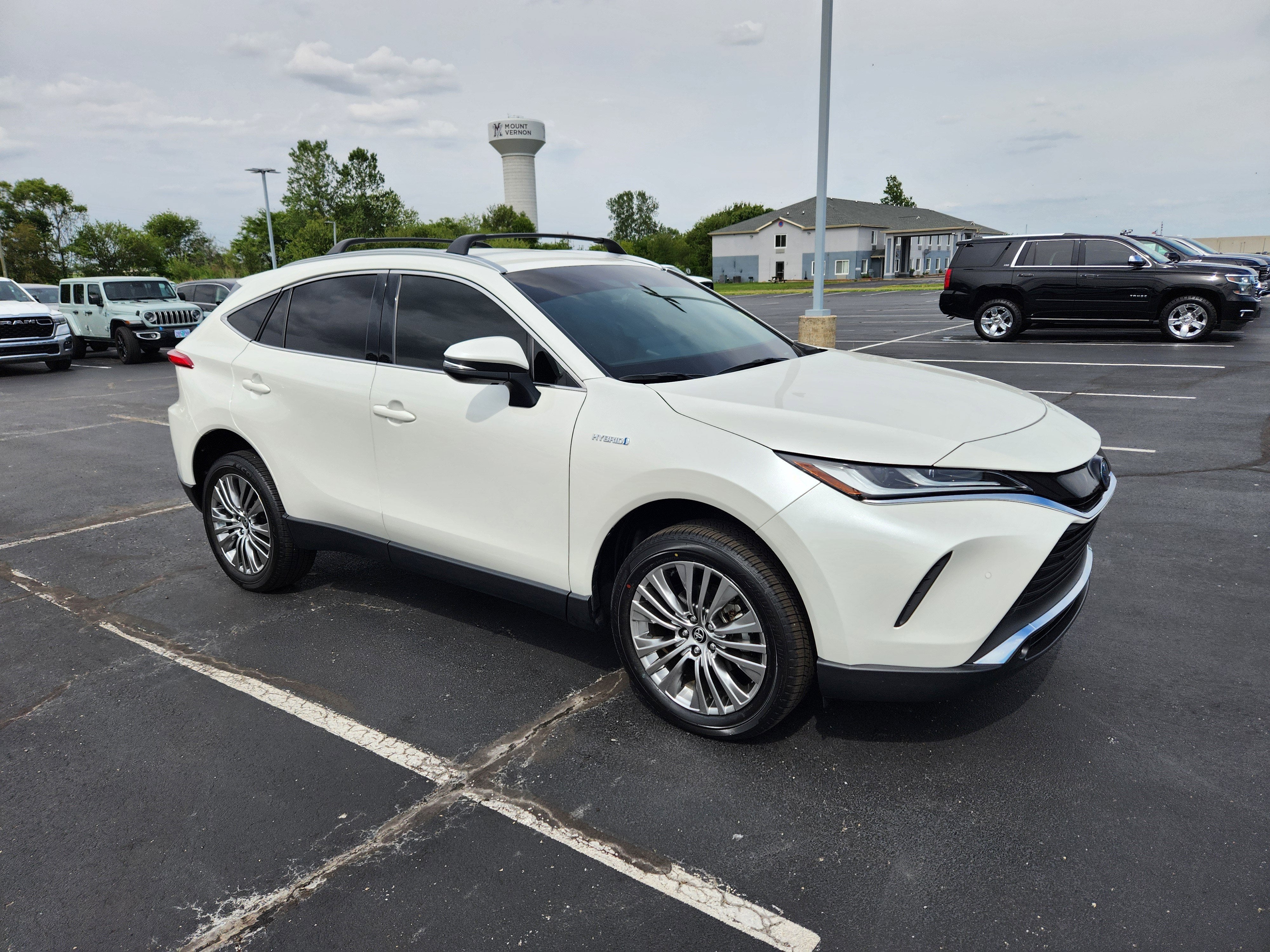 2021 Toyota Venza LE