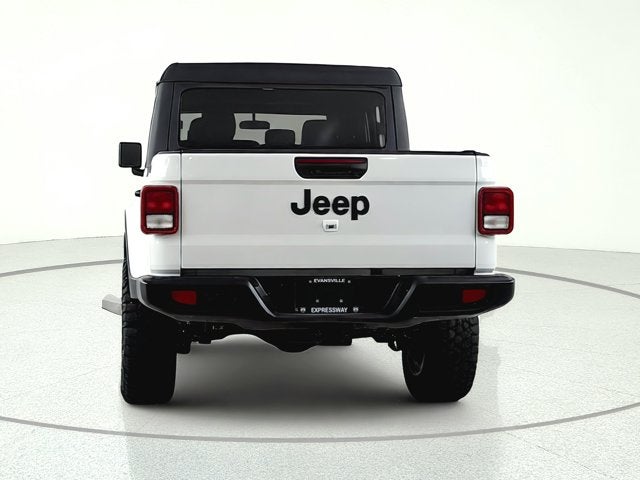 2023 Jeep Gladiator Willys