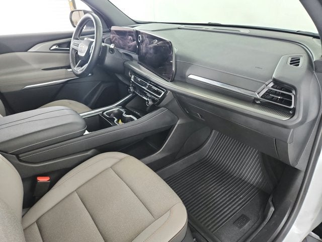 2025 Chevrolet Traverse FWD LT
