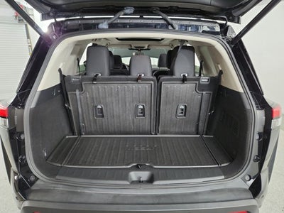 2024 Nissan Pathfinder SV