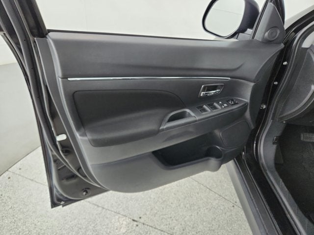 2024 Mitsubishi Outlander Sport SE