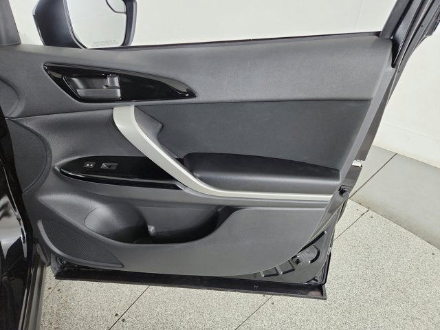 2023 Mitsubishi Eclipse Cross LE